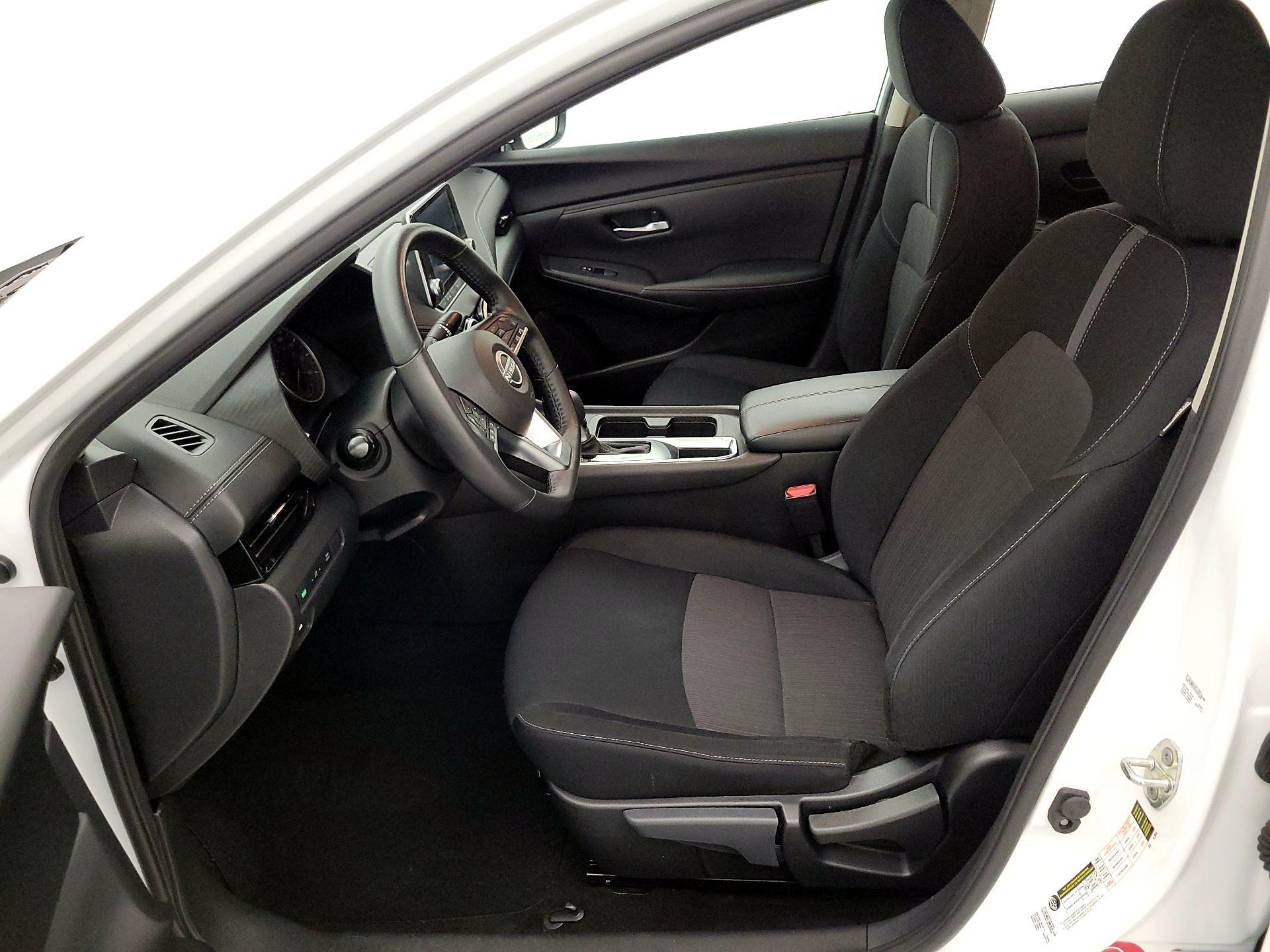 Thumbnail: 2024 Nissan Sentra - 11