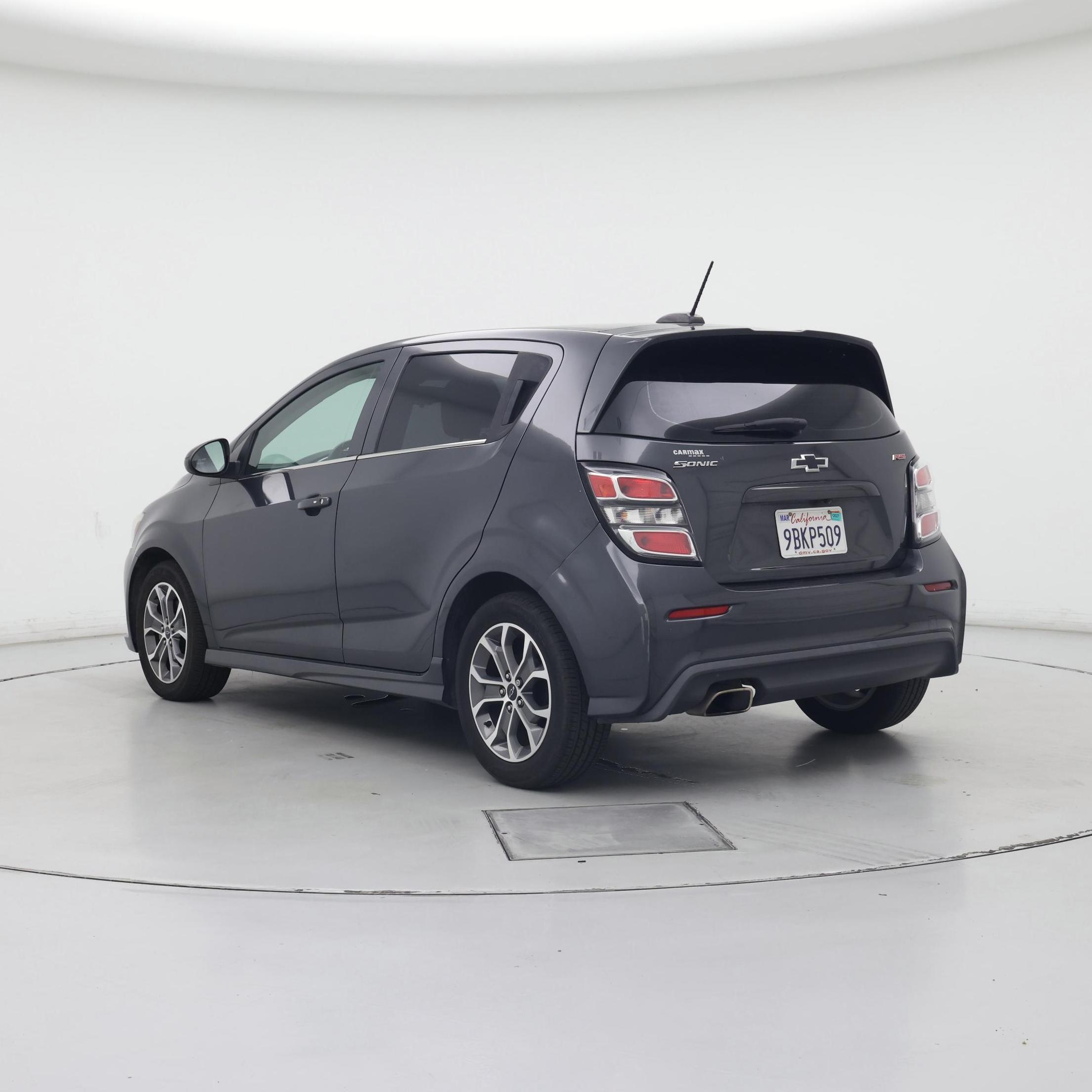 Thumbnail: 2019 Chevrolet Sonic - 2