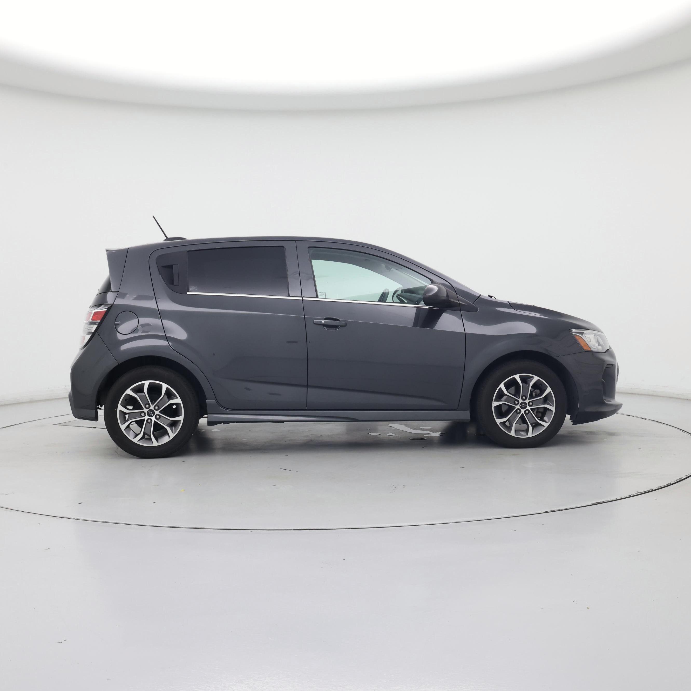 Thumbnail: 2019 Chevrolet Sonic - 7