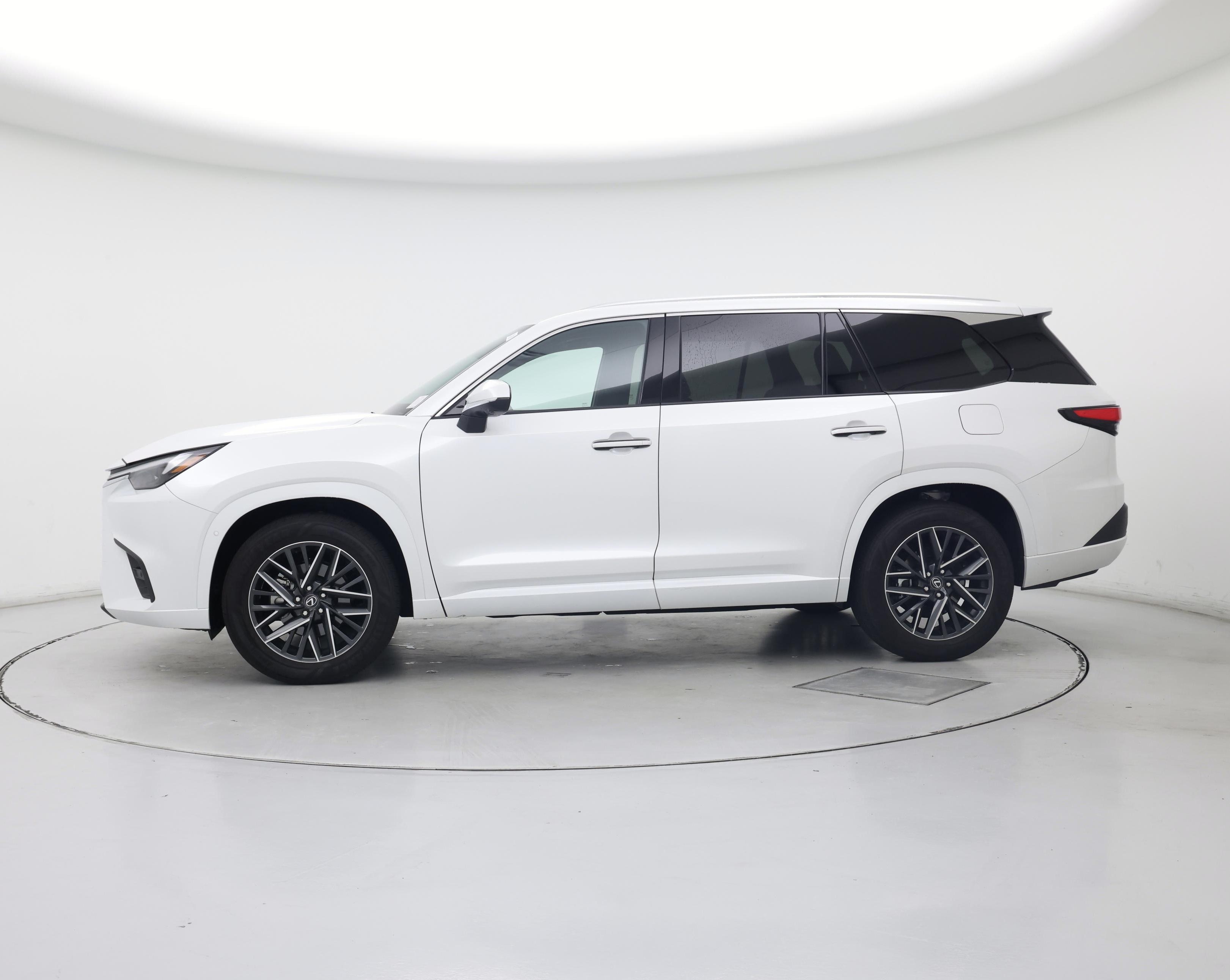 Thumbnail: 2025 Lexus TX - 3