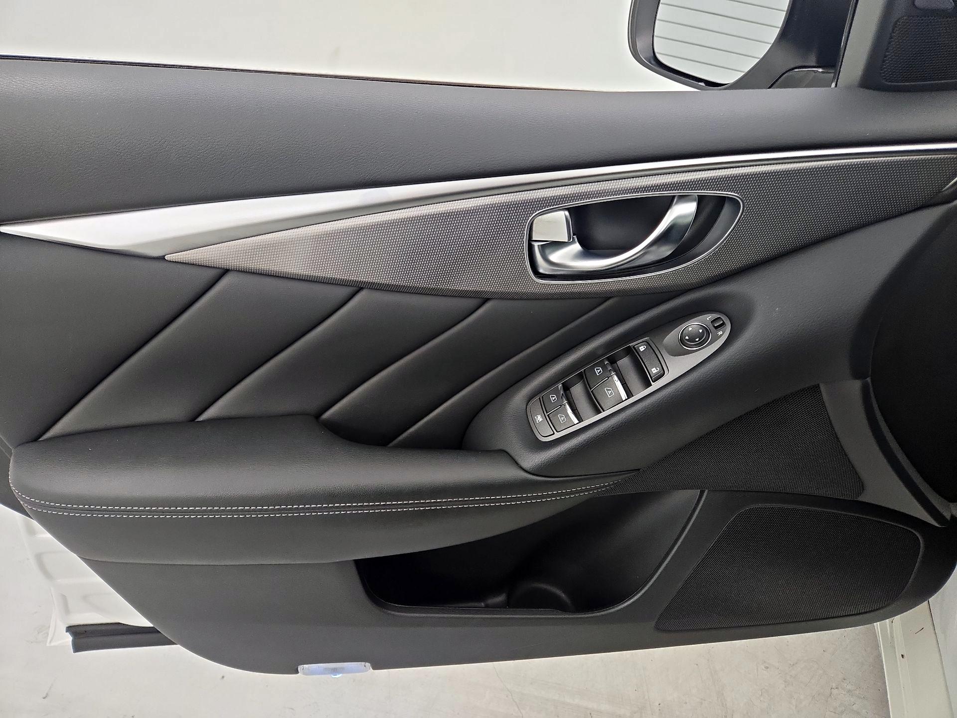 Thumbnail: 2020 INFINITI Q50 - 12
