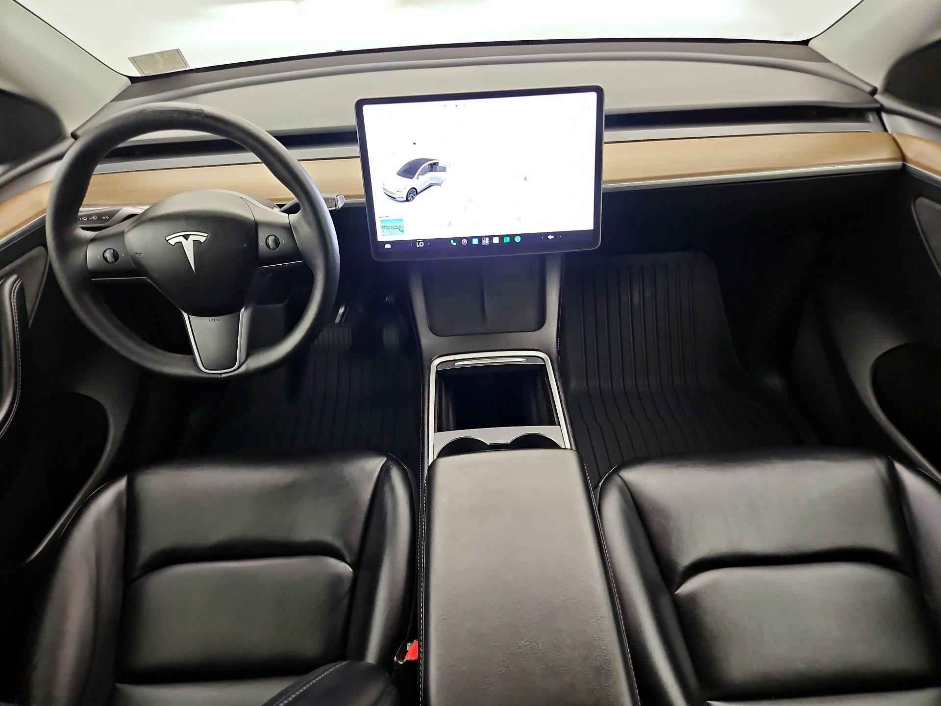 Thumbnail: 2024 Tesla Model Y - 9