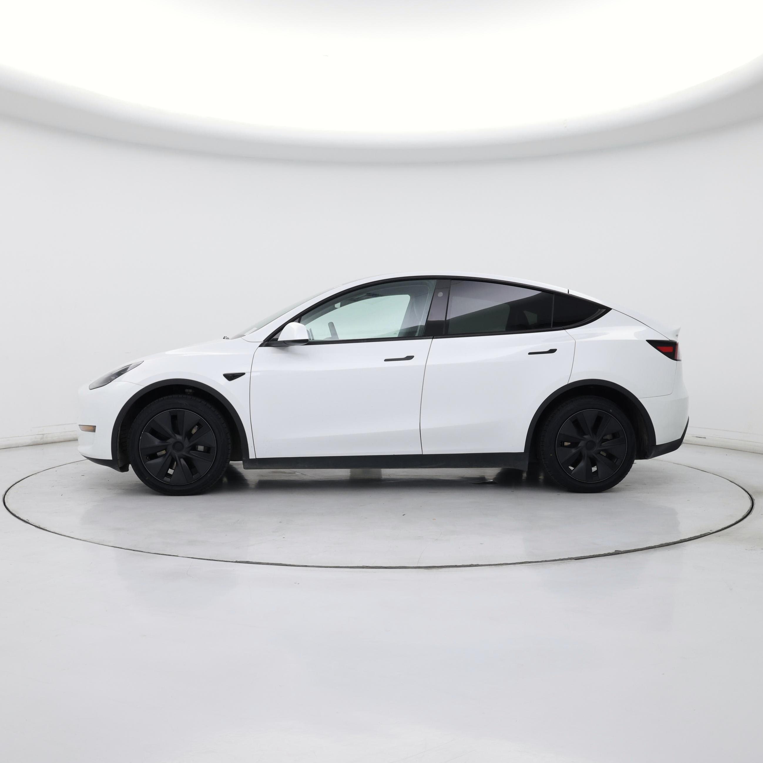 Thumbnail: 2024 Tesla Model Y - 3