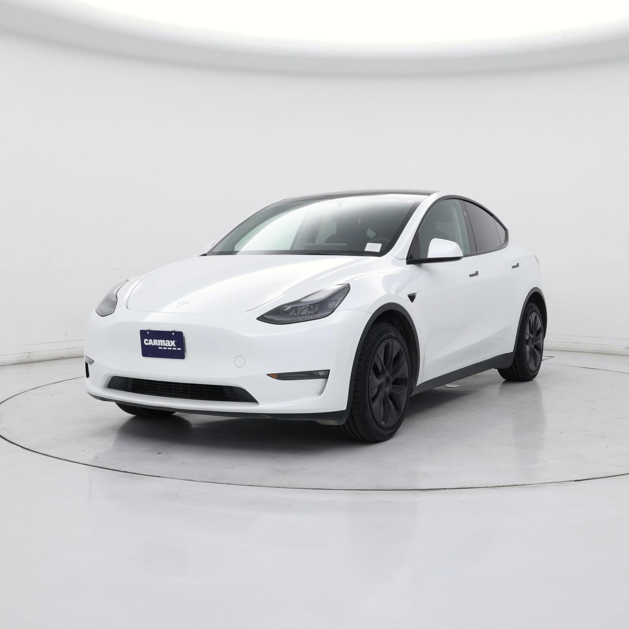 Thumbnail: 2024 Tesla Model Y - 4