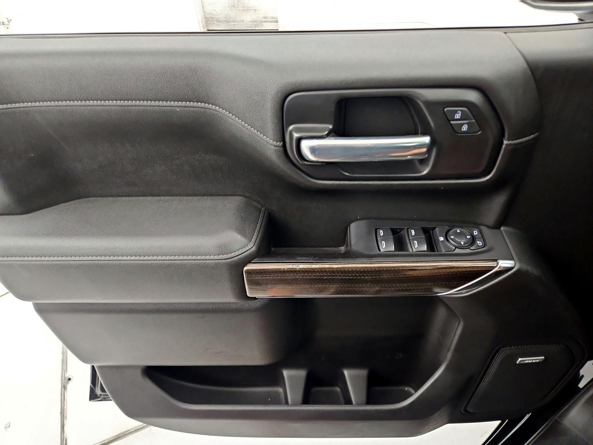 Thumbnail: 2021 Chevrolet Silverado 1500 - 12