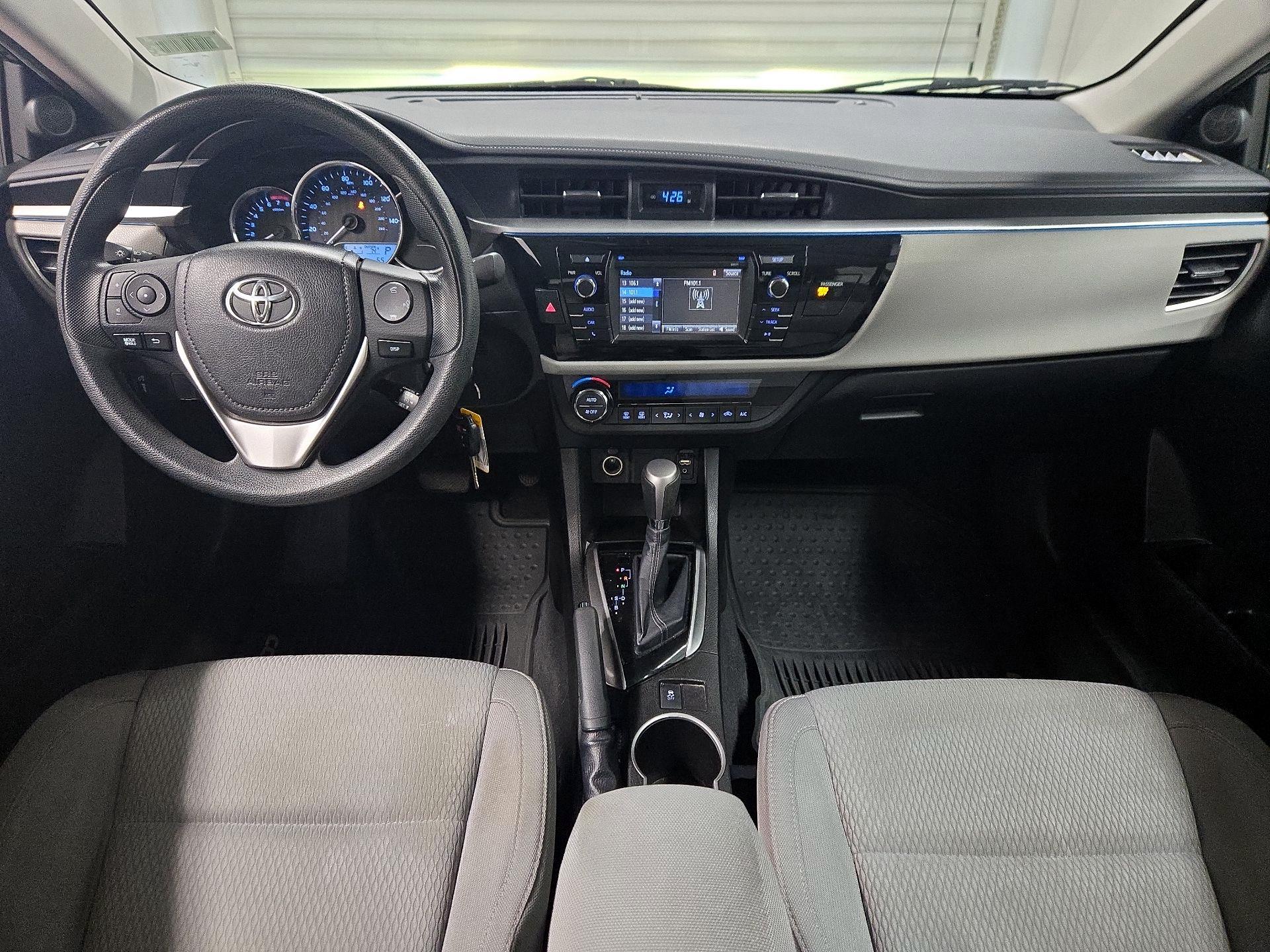 Thumbnail: 2016 Toyota Corolla - 9