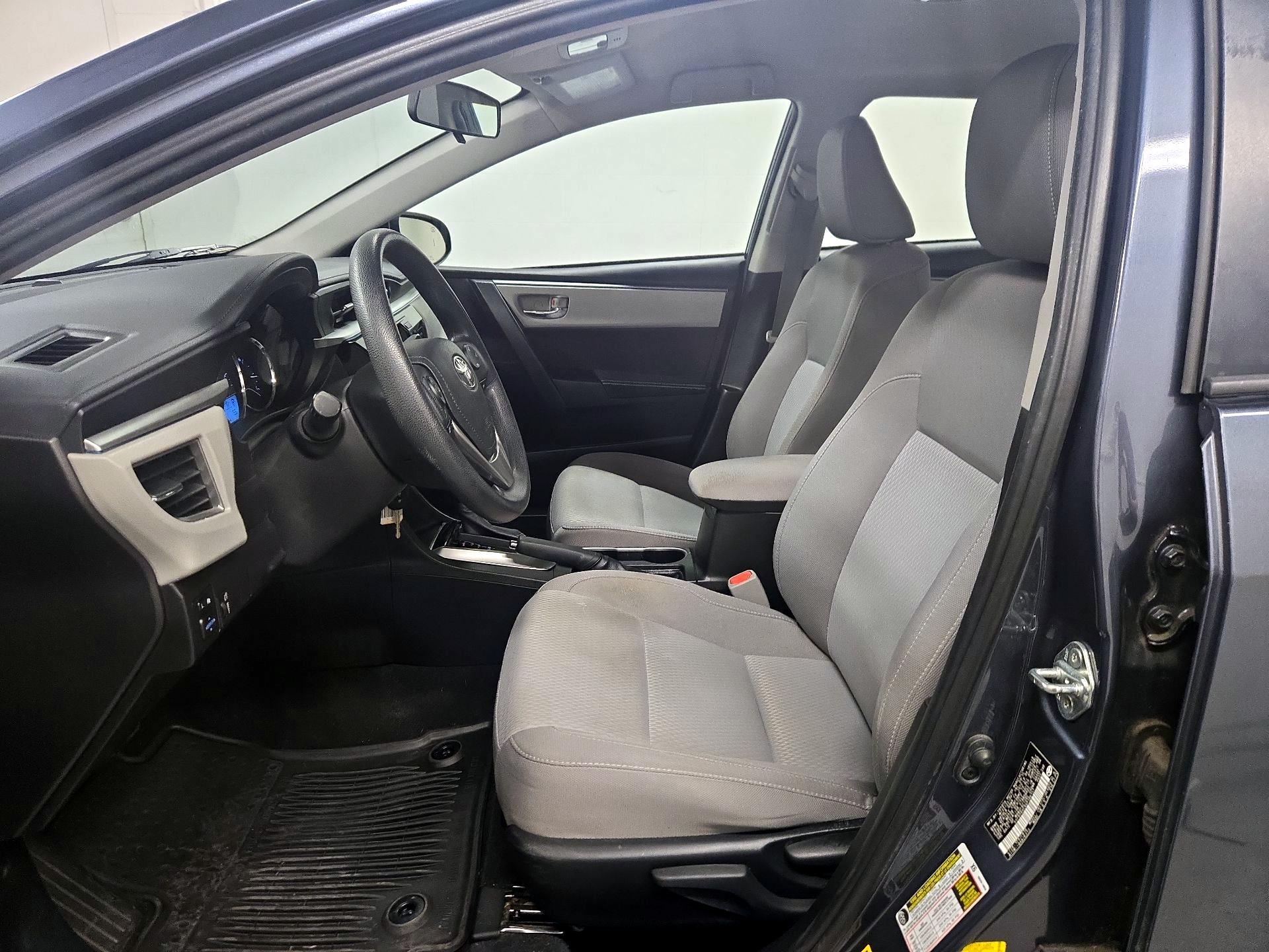 Thumbnail: 2016 Toyota Corolla - 11