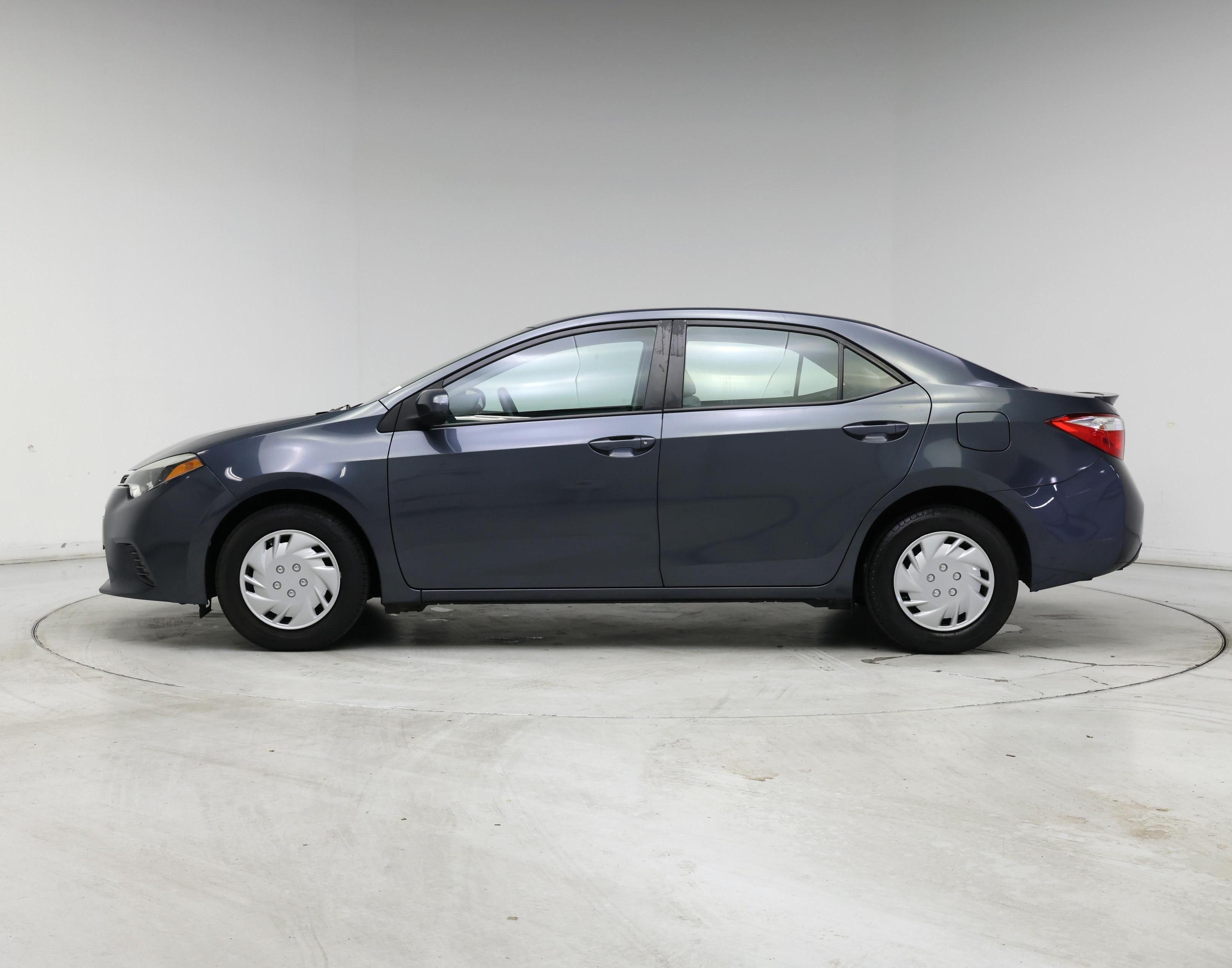 Thumbnail: 2016 Toyota Corolla - 3