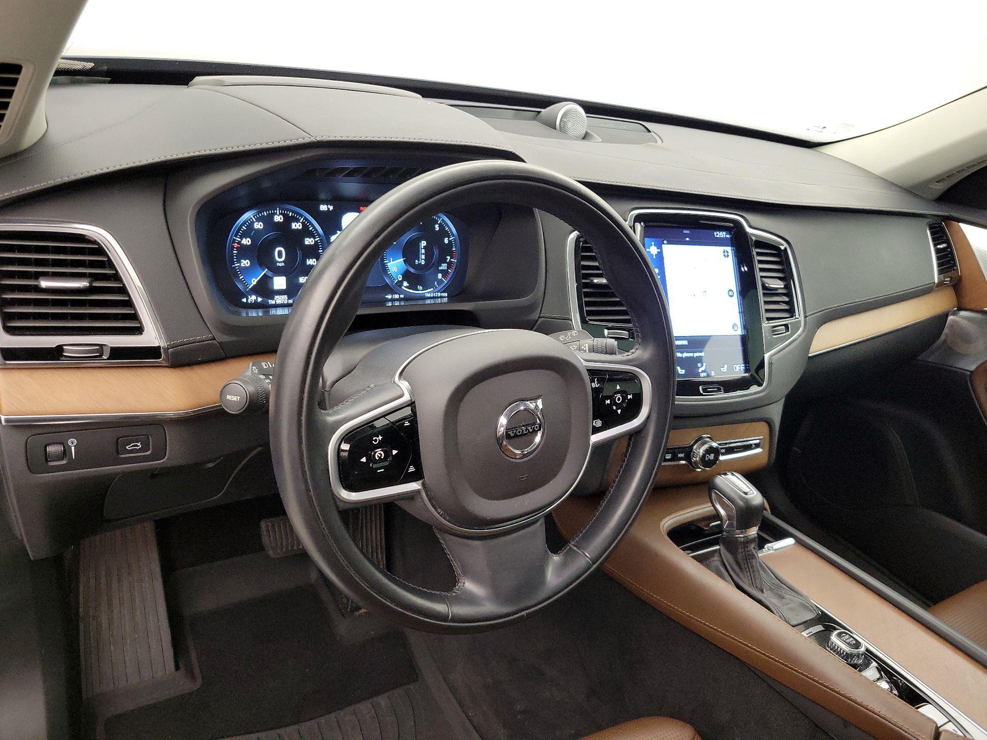 Thumbnail: 2018 Volvo XC90 - 9