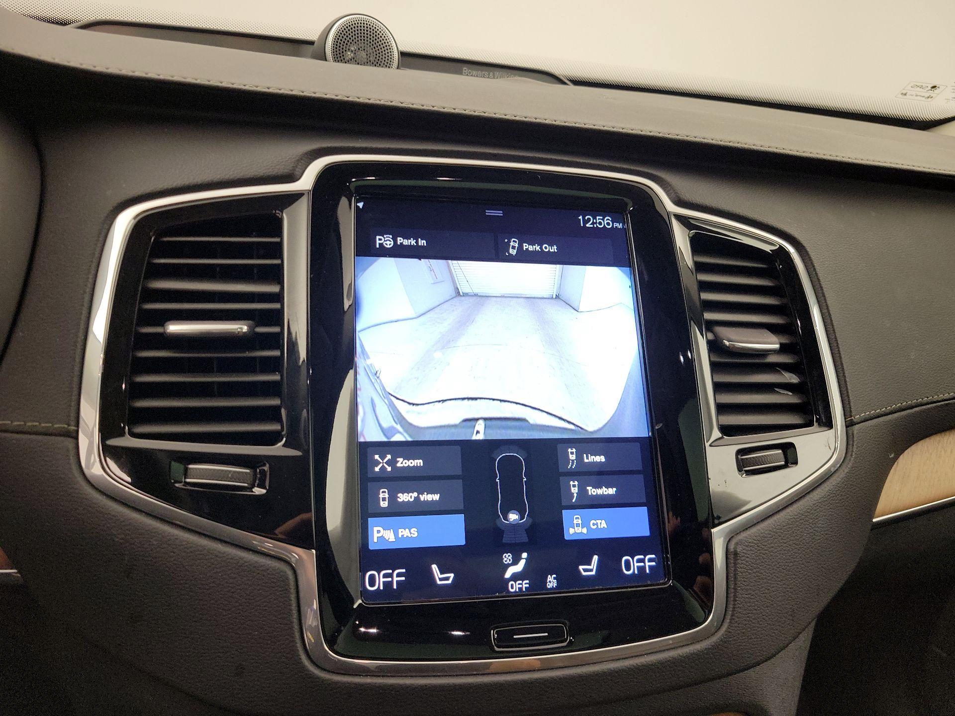 Thumbnail: 2018 Volvo XC90 - 15
