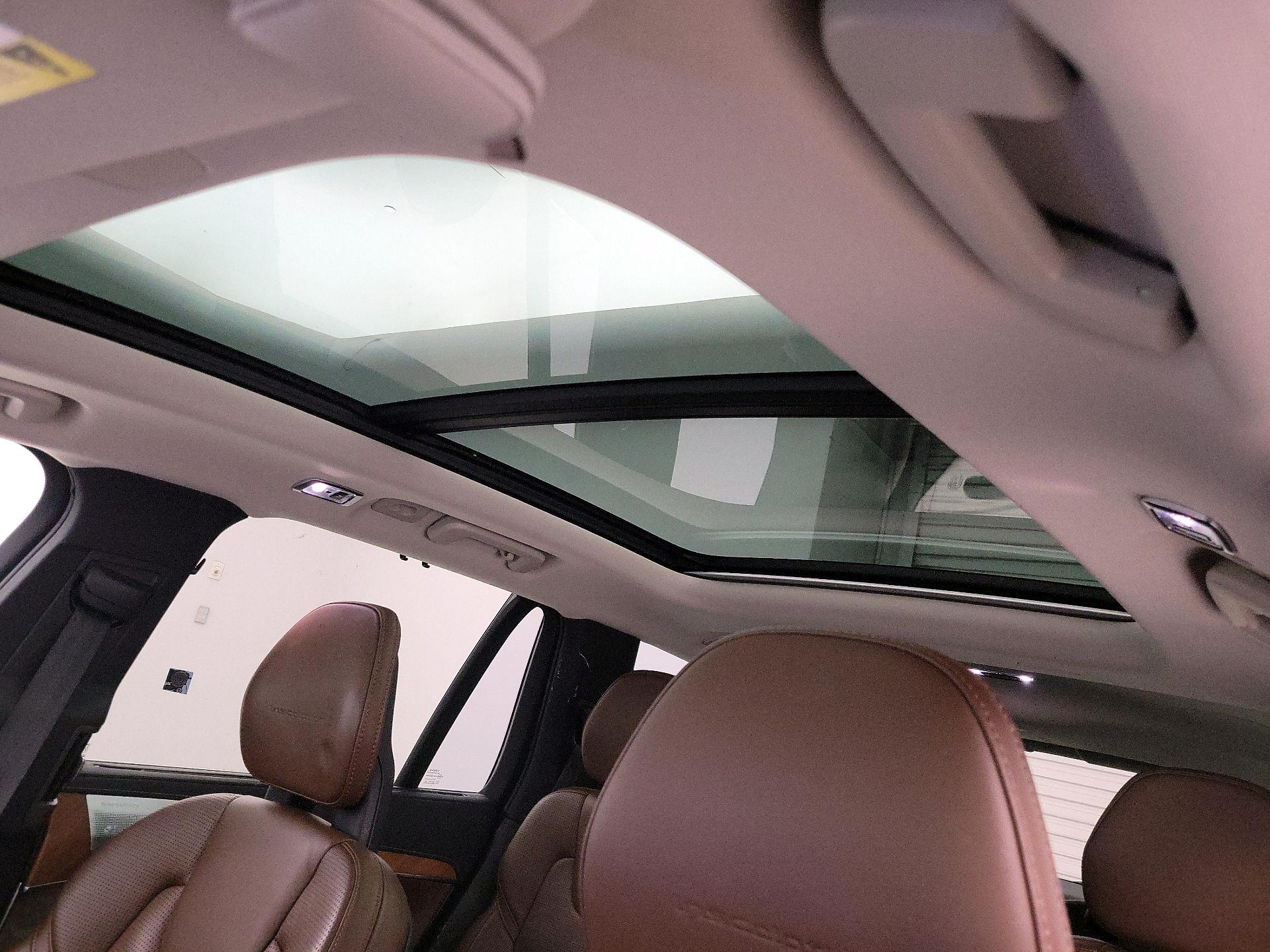 Thumbnail: 2018 Volvo XC90 - 19