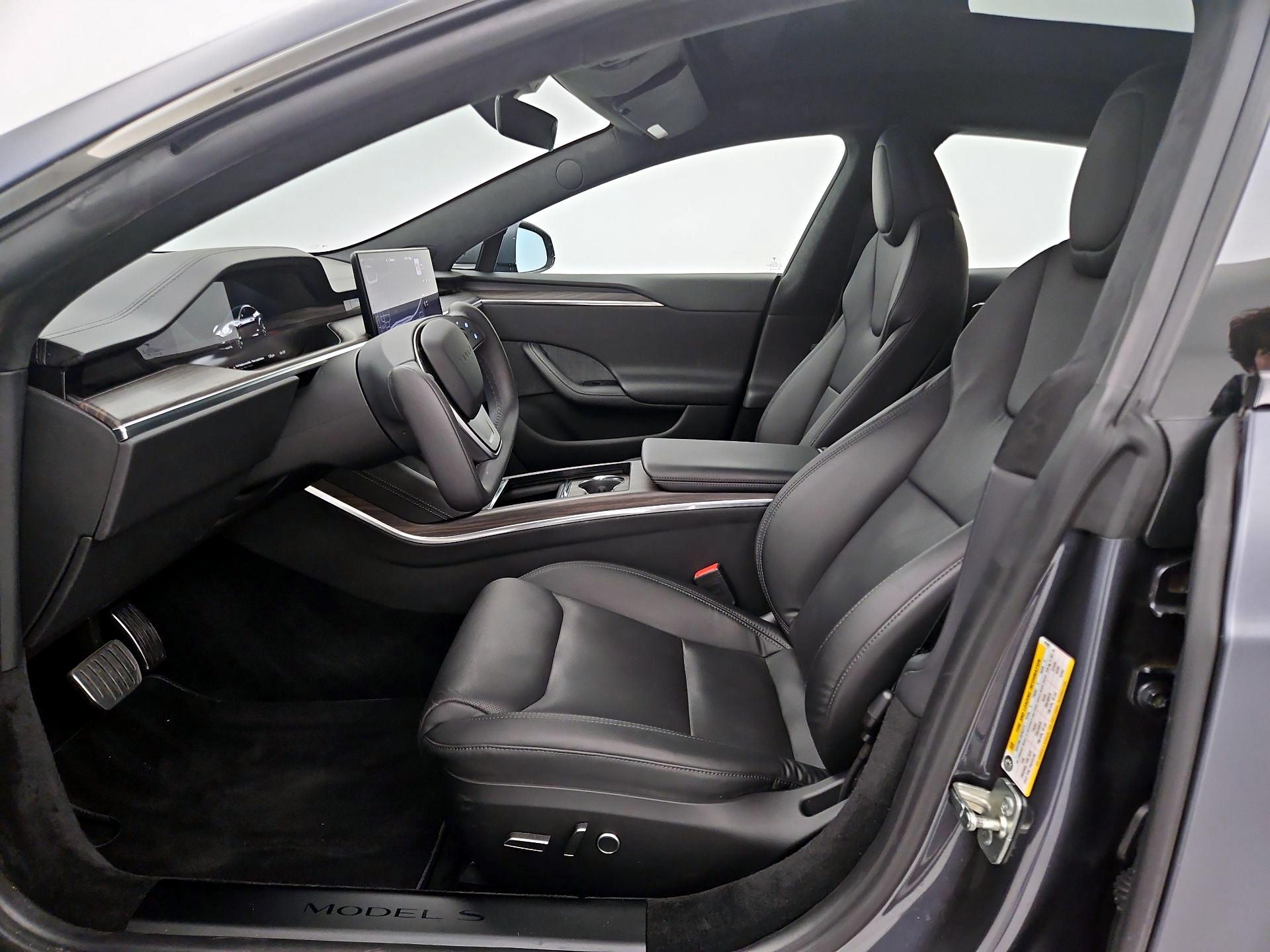 Thumbnail: 2022 Tesla Model S - 11