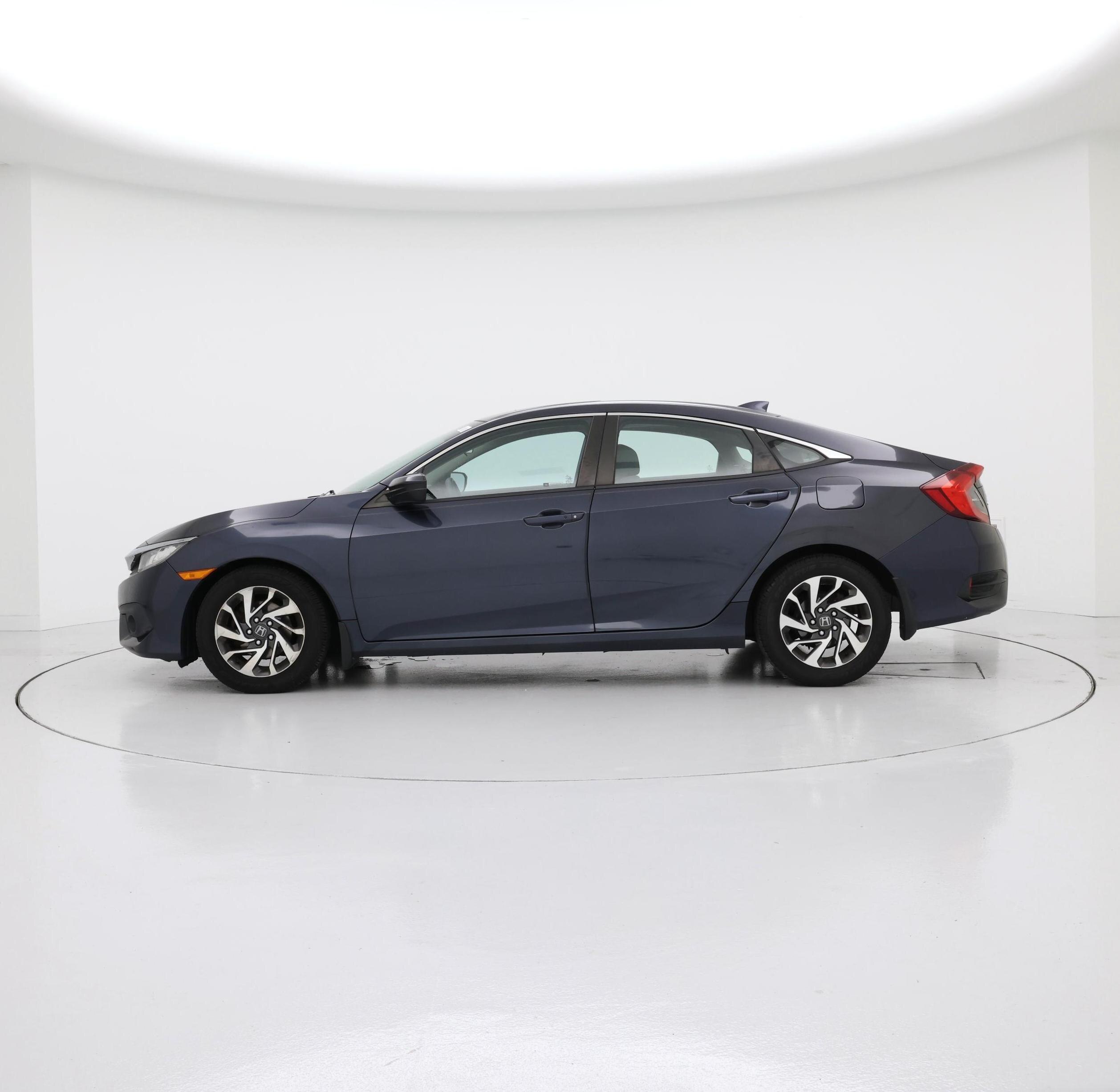 Thumbnail: 2017 Honda Civic - 3