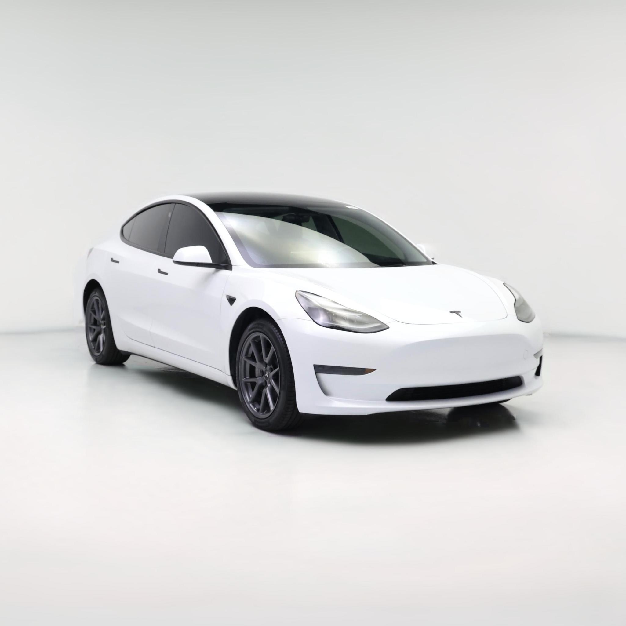 Thumbnail: 2023 Tesla Model 3 - 1