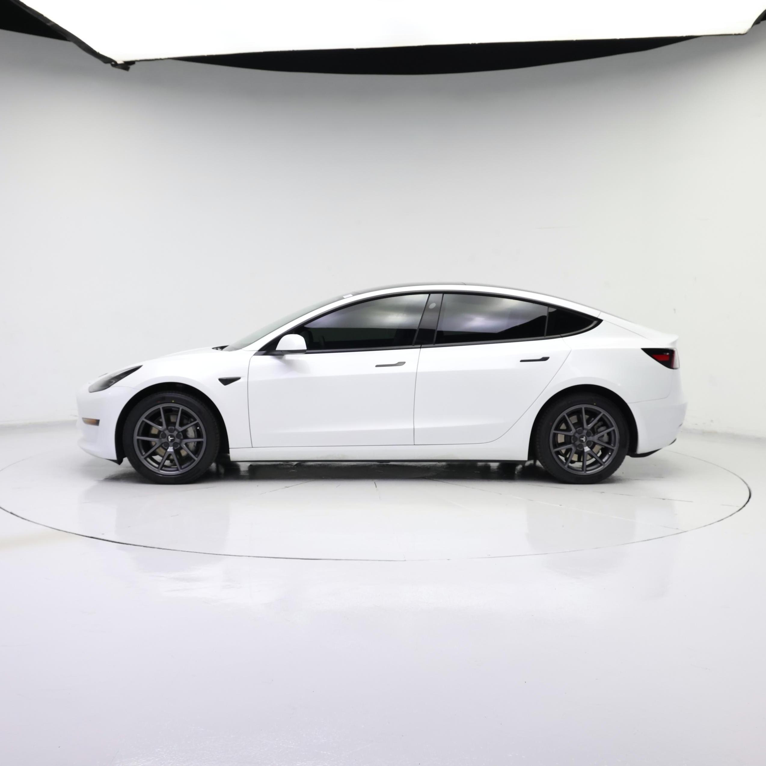 Thumbnail: 2023 Tesla Model 3 - 3