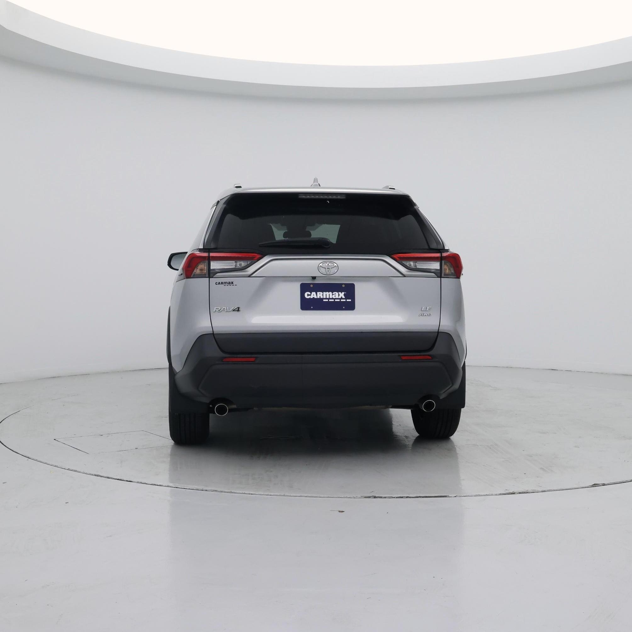 Thumbnail: 2019 Toyota RAV4 - 6