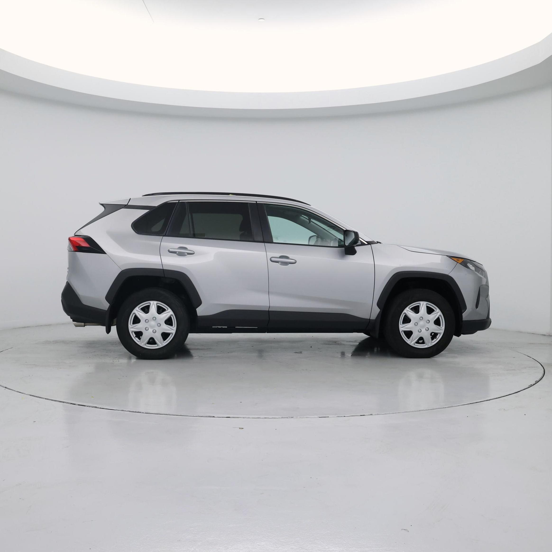 Thumbnail: 2019 Toyota RAV4 - 7