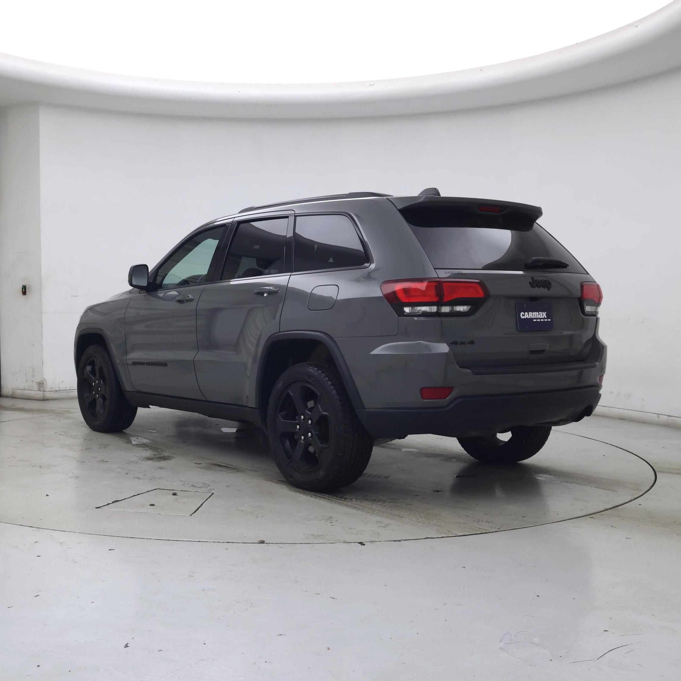 Thumbnail: 2021 Jeep Grand Cherokee - 2