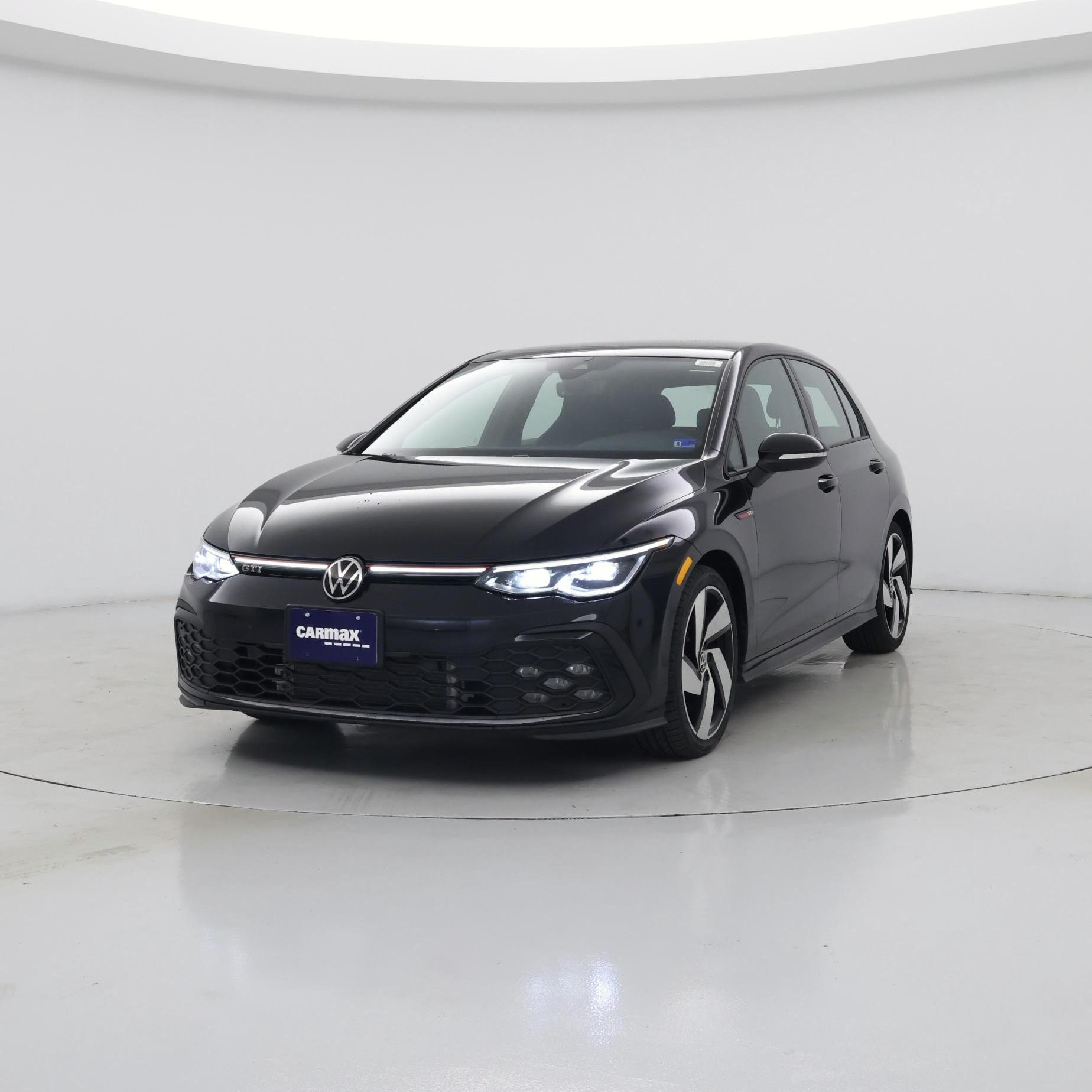 Thumbnail: 2022 Volkswagen Golf - 4