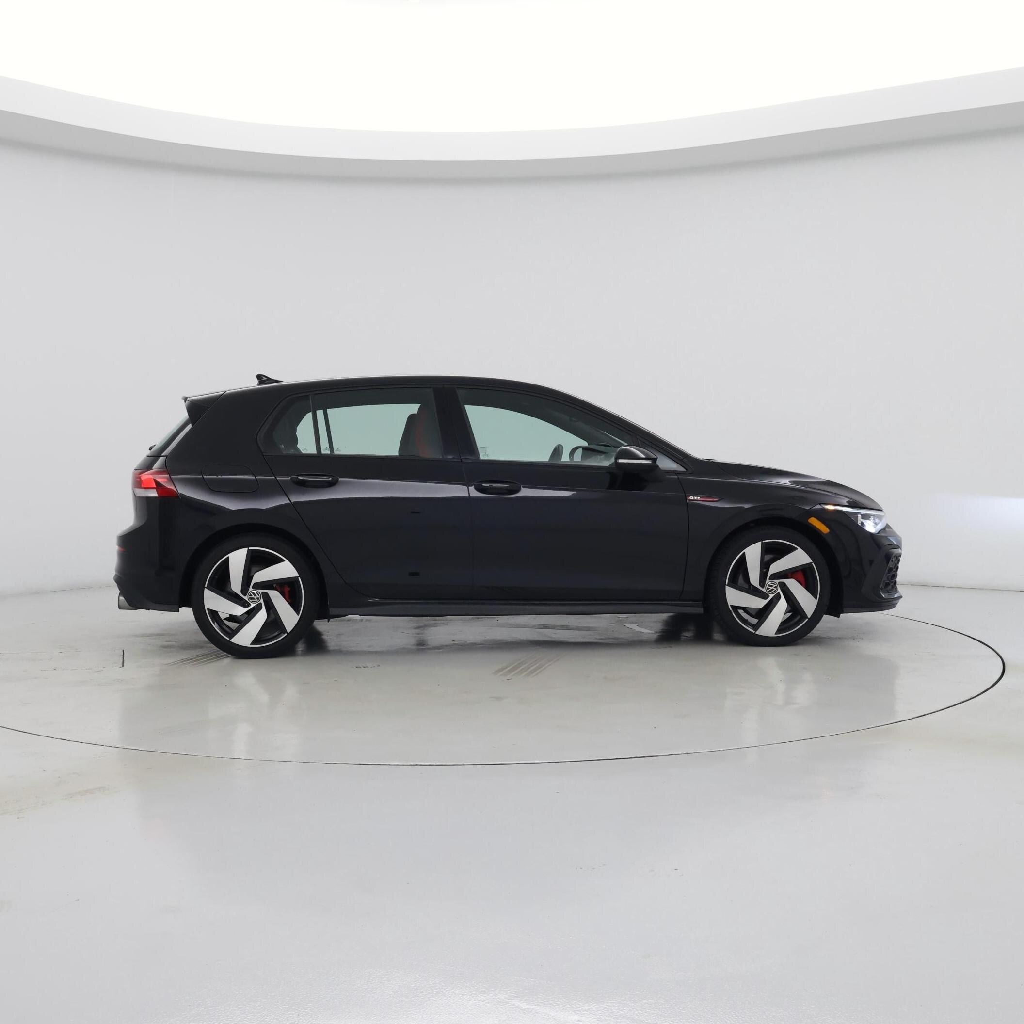 Thumbnail: 2022 Volkswagen Golf - 7