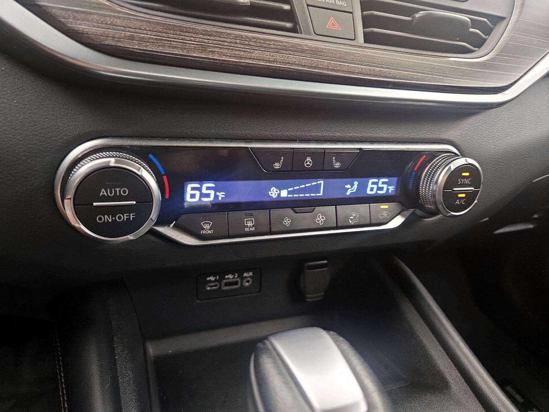 Thumbnail: 2019 Nissan Altima - 17