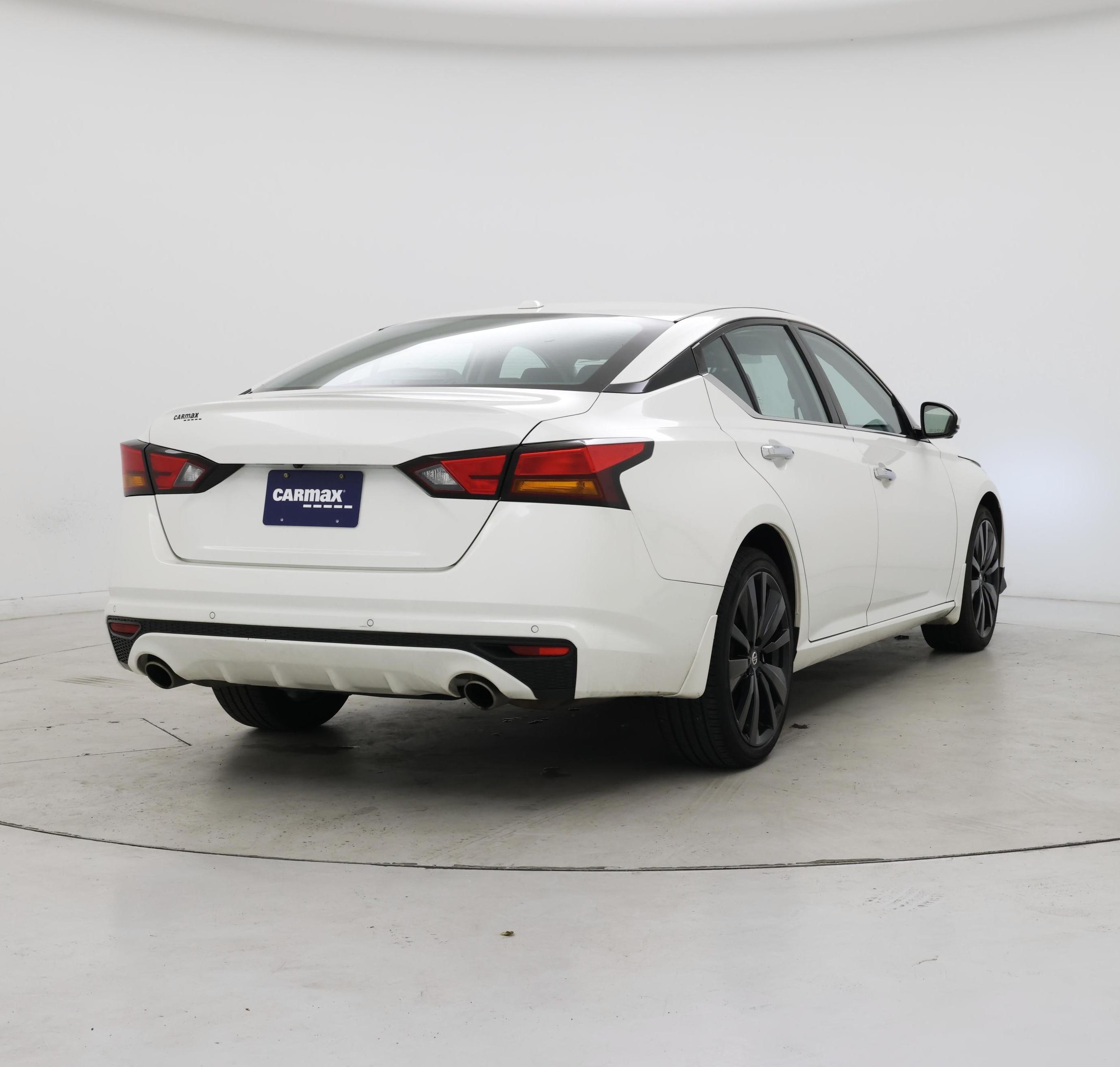 Thumbnail: 2019 Nissan Altima - 8