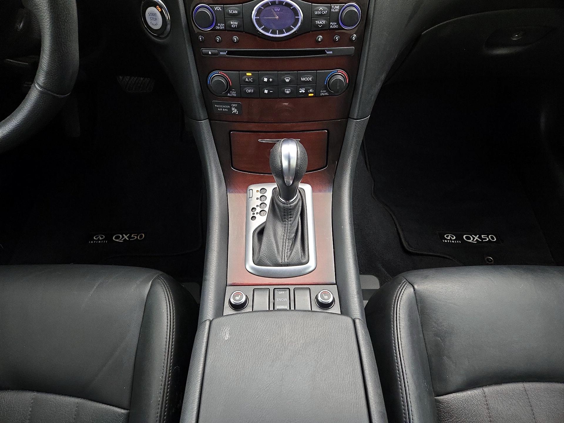 Thumbnail: 2016 INFINITI QX50 - 18
