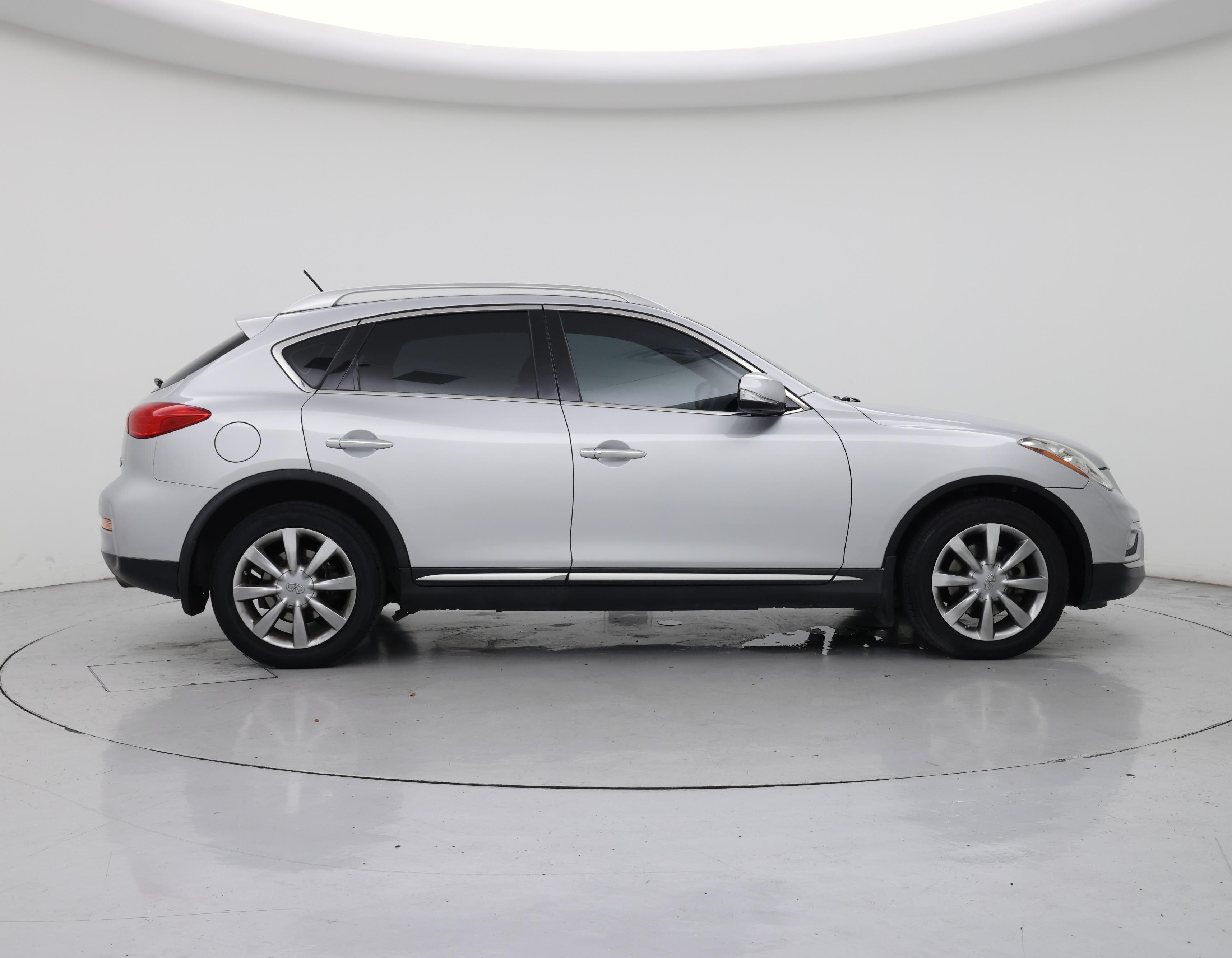 Thumbnail: 2016 INFINITI QX50 - 7