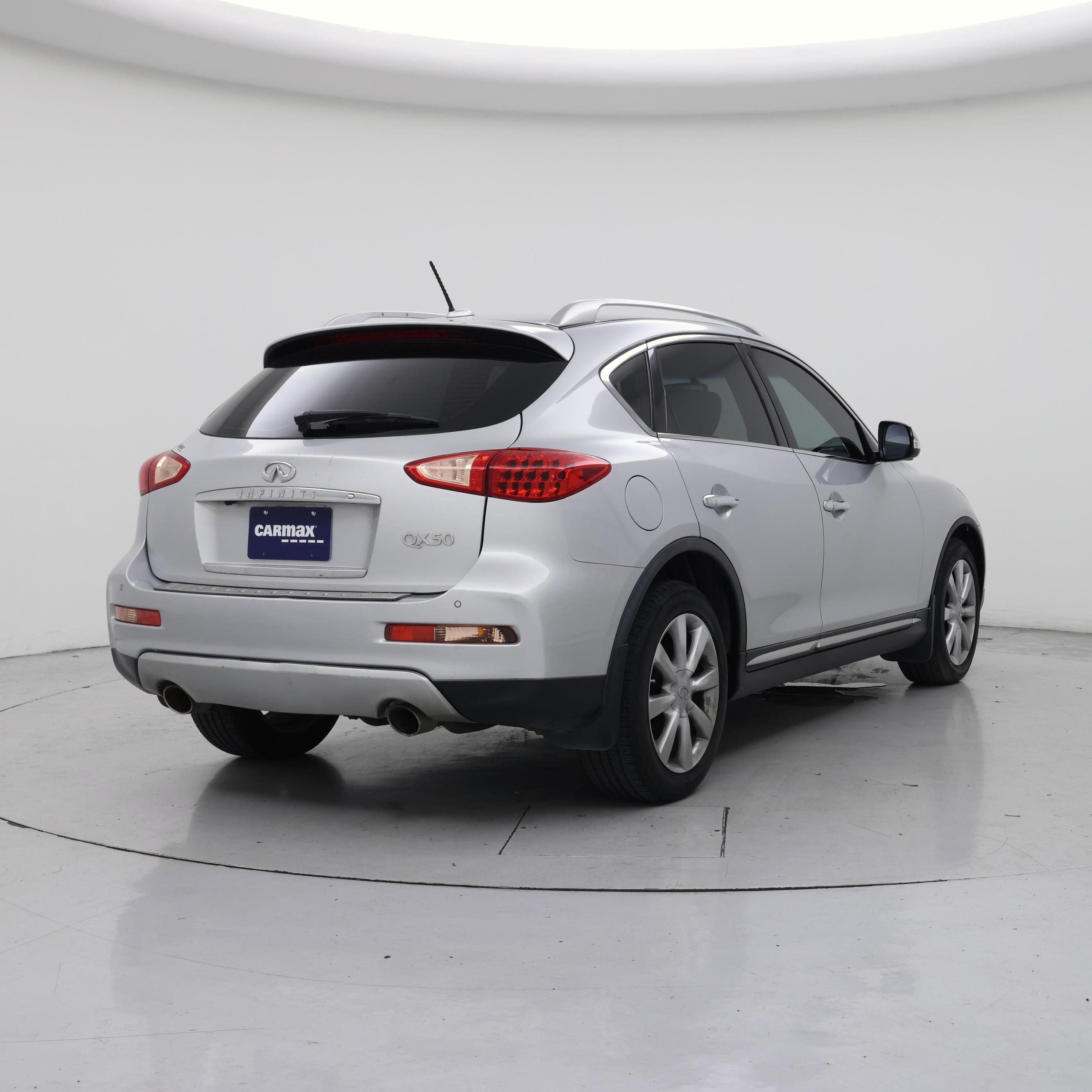 Thumbnail: 2016 INFINITI QX50 - 8