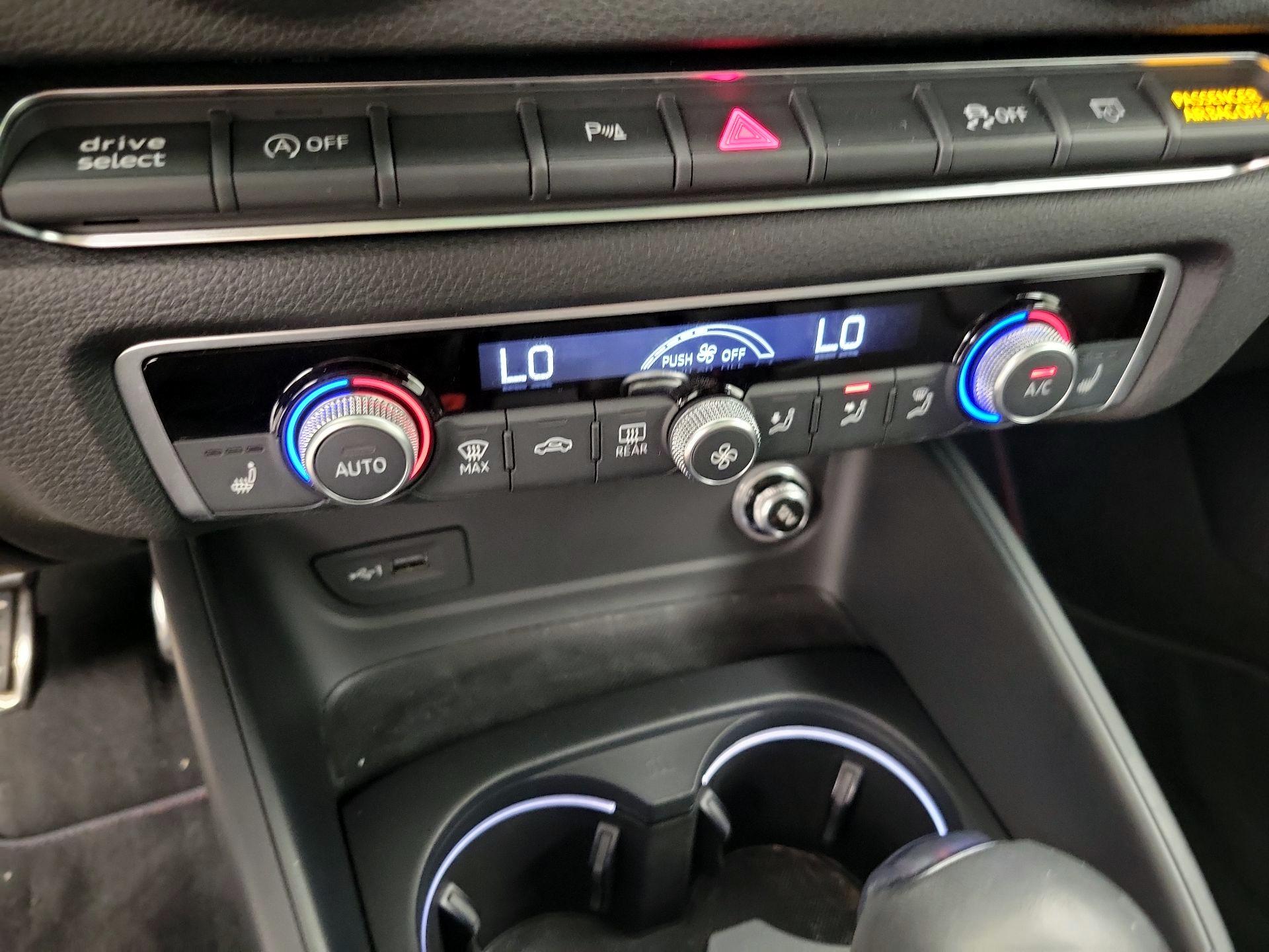 Thumbnail: 2019 Audi S3 - 17