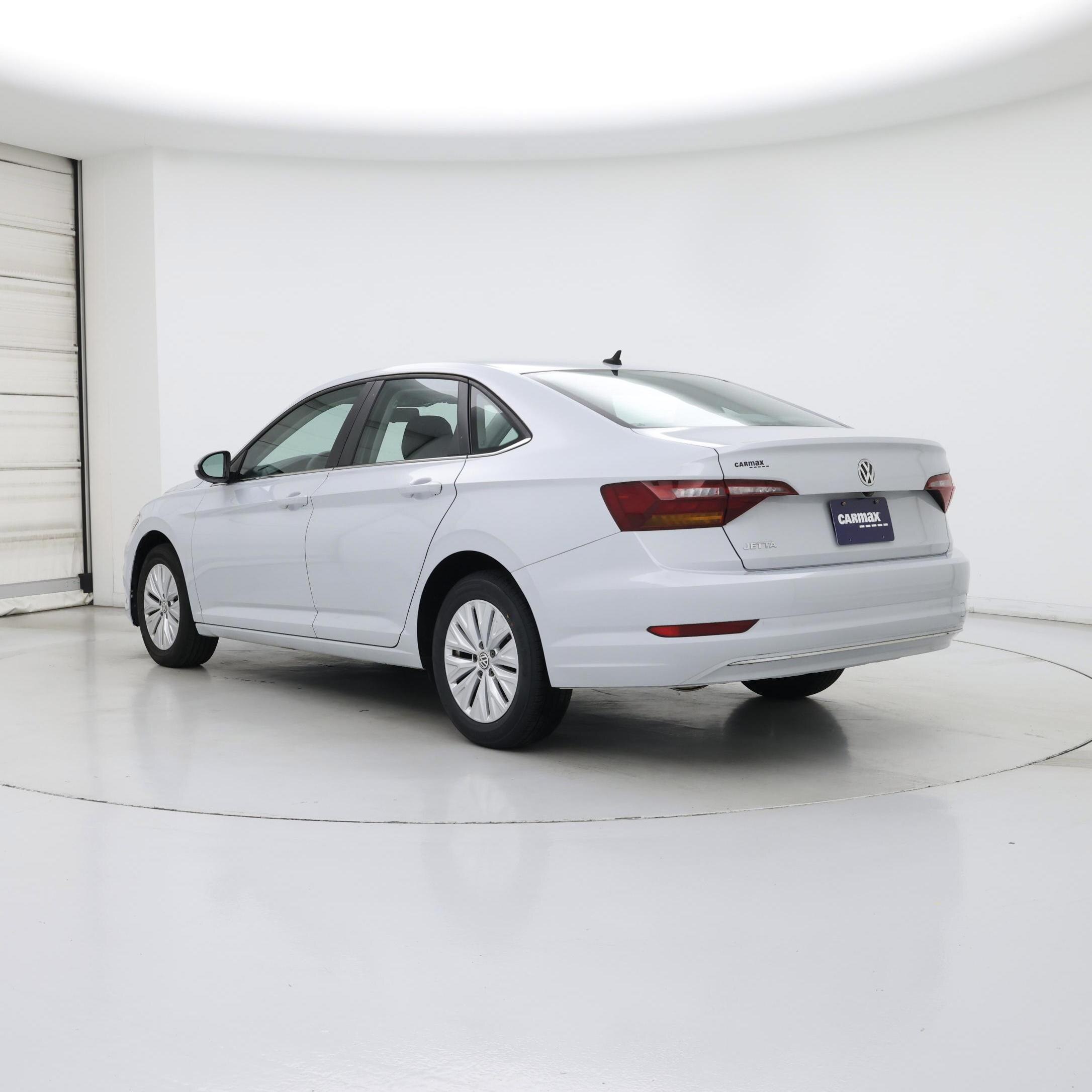 Thumbnail: 2019 Volkswagen Jetta - 2