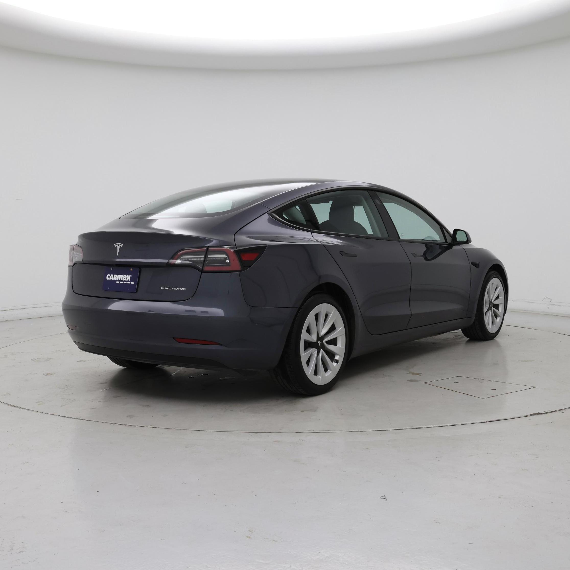 Thumbnail: 2022 Tesla Model 3 - 8