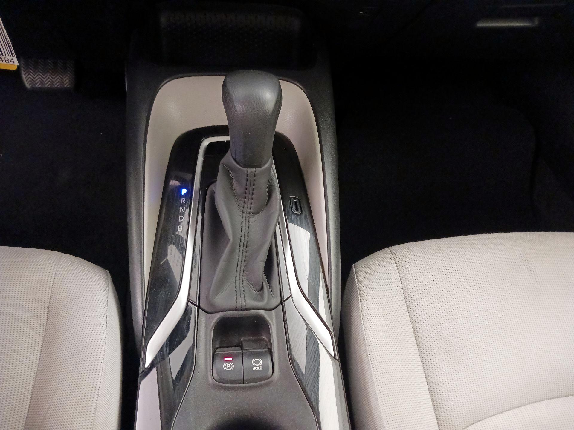 Thumbnail: 2020 Toyota Corolla - 17