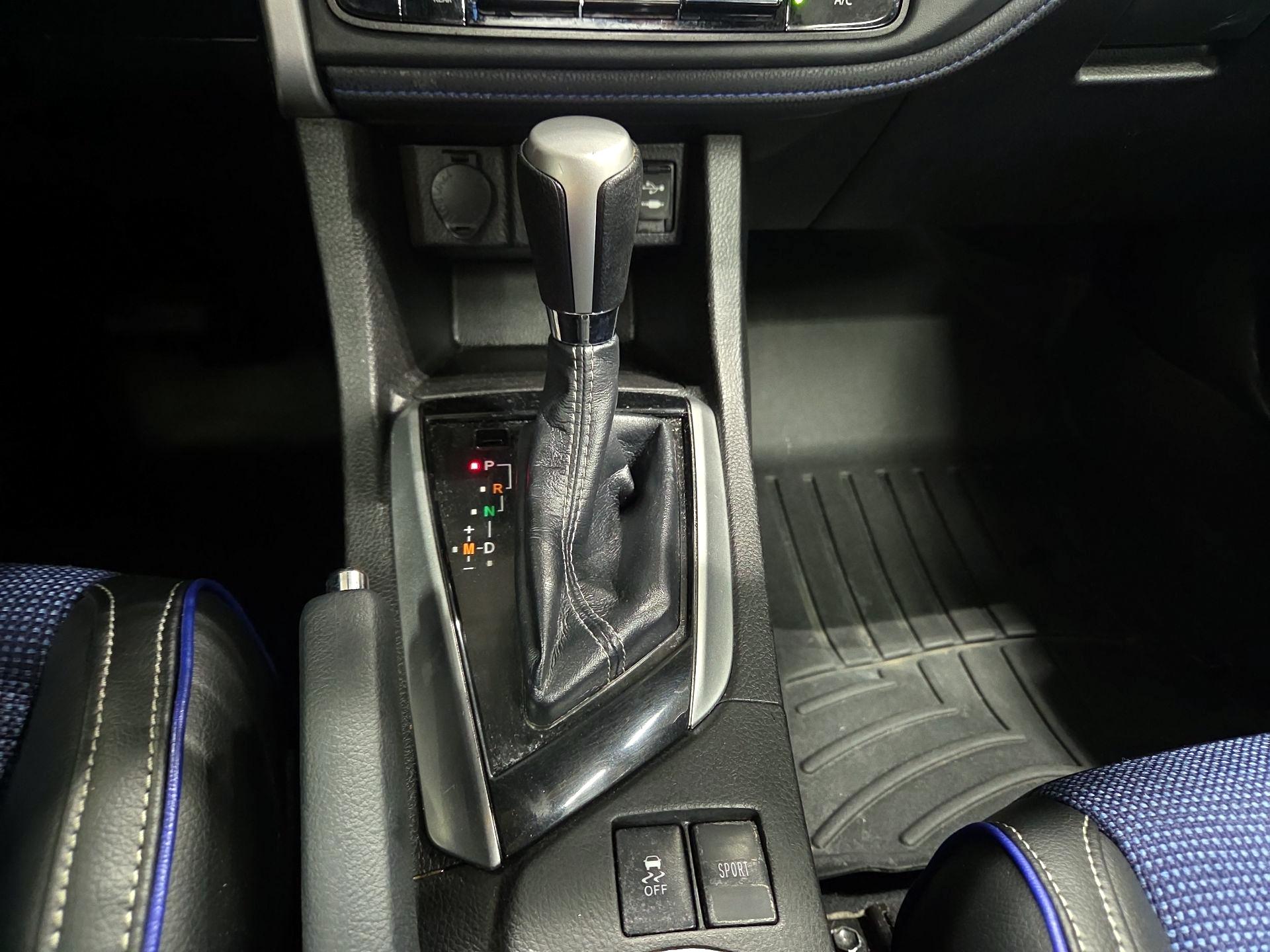 Thumbnail: 2019 Toyota Corolla - 17