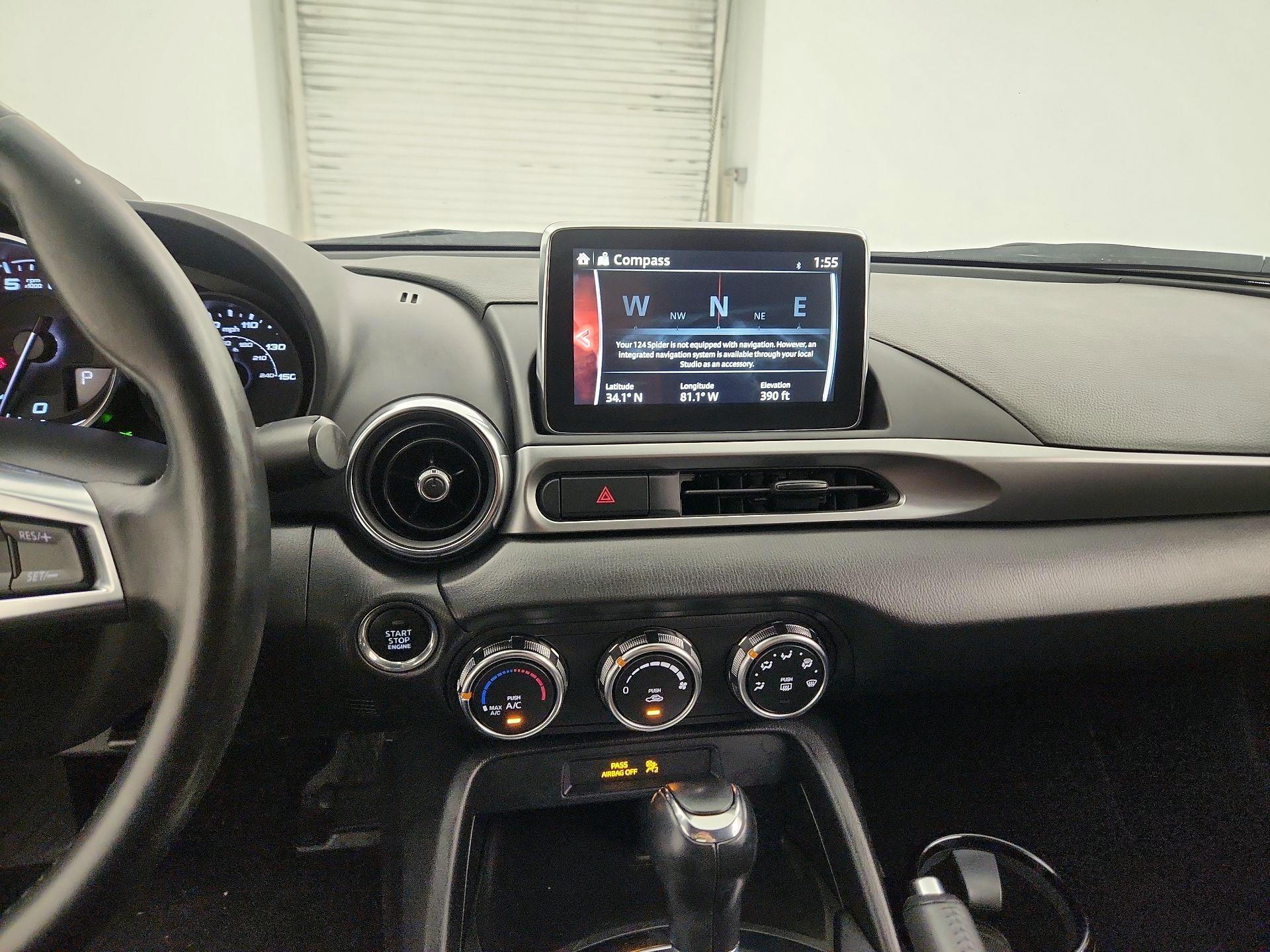 Thumbnail: 2020 Fiat 124 Spider - 9