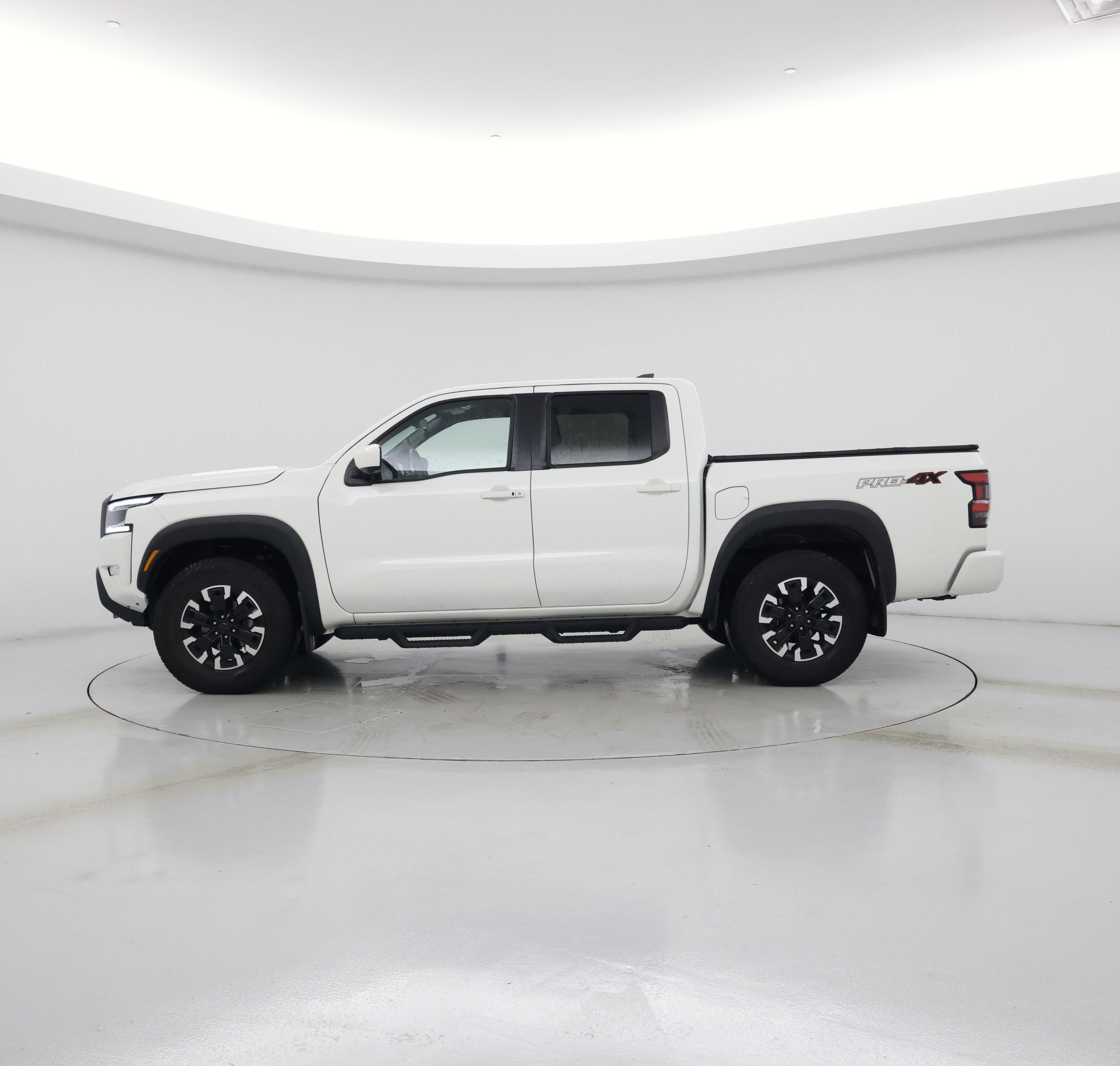Thumbnail: 2023 Nissan Frontier - 3