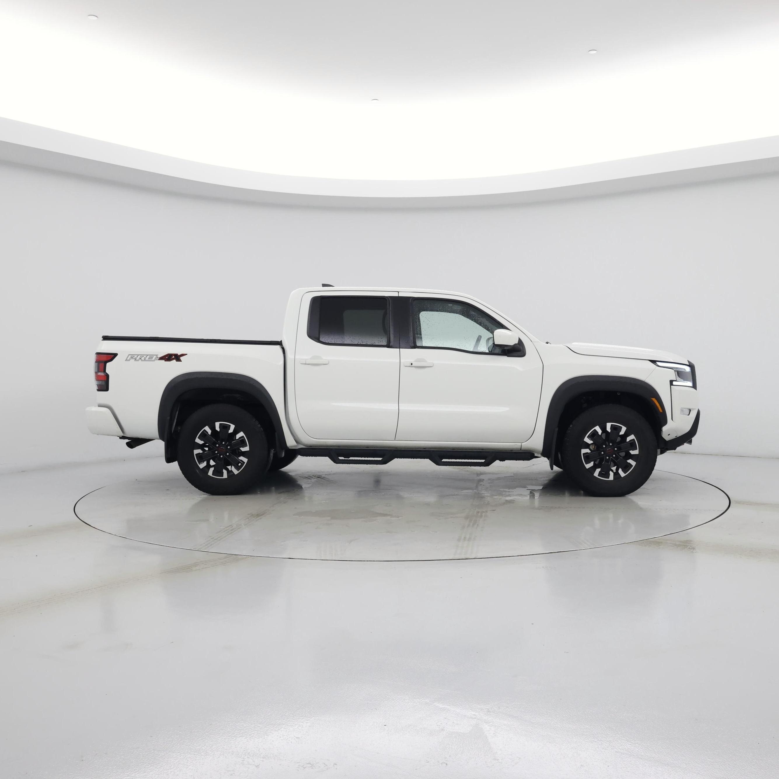 Thumbnail: 2023 Nissan Frontier - 7