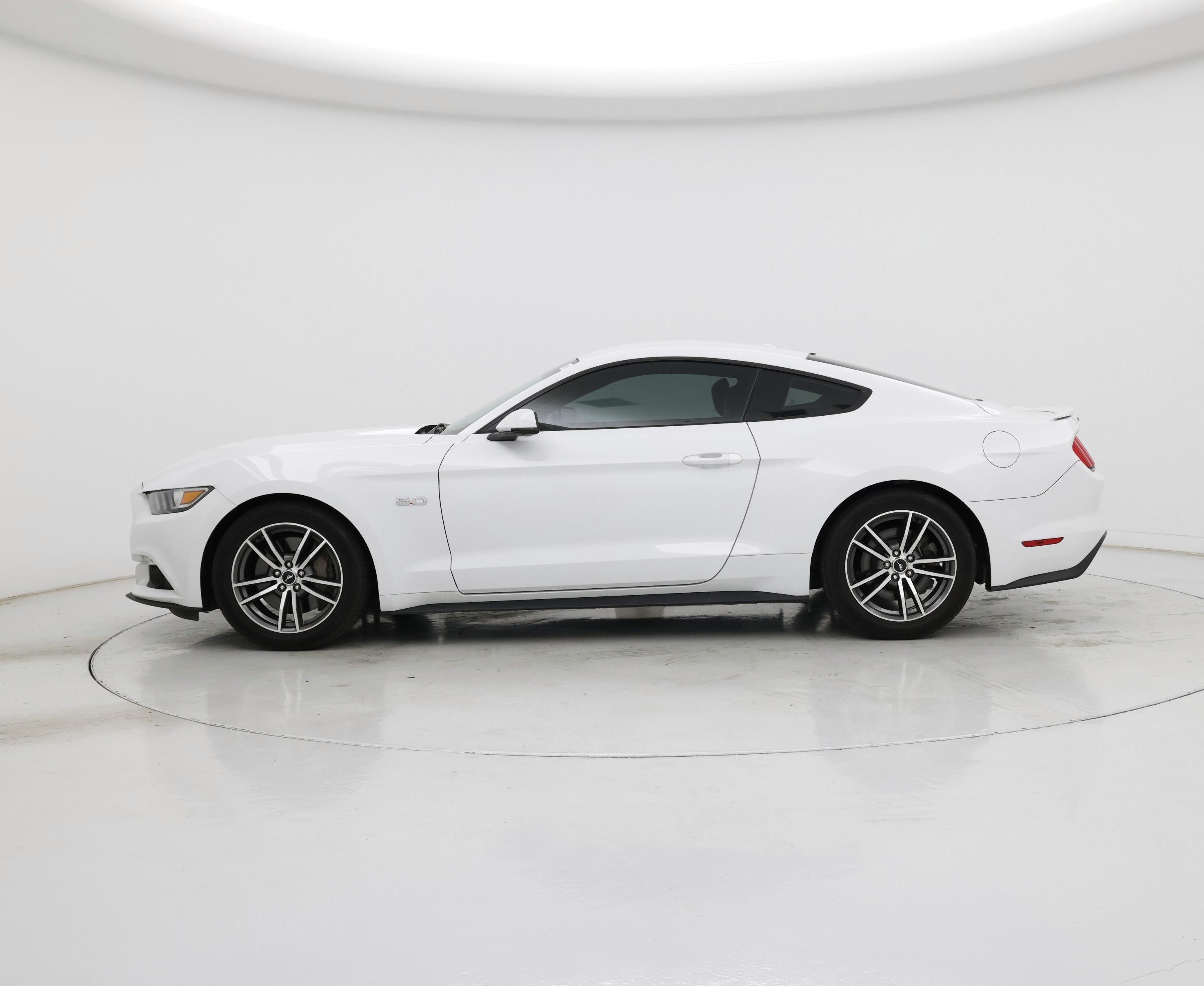 Thumbnail: 2017 Ford Mustang - 3