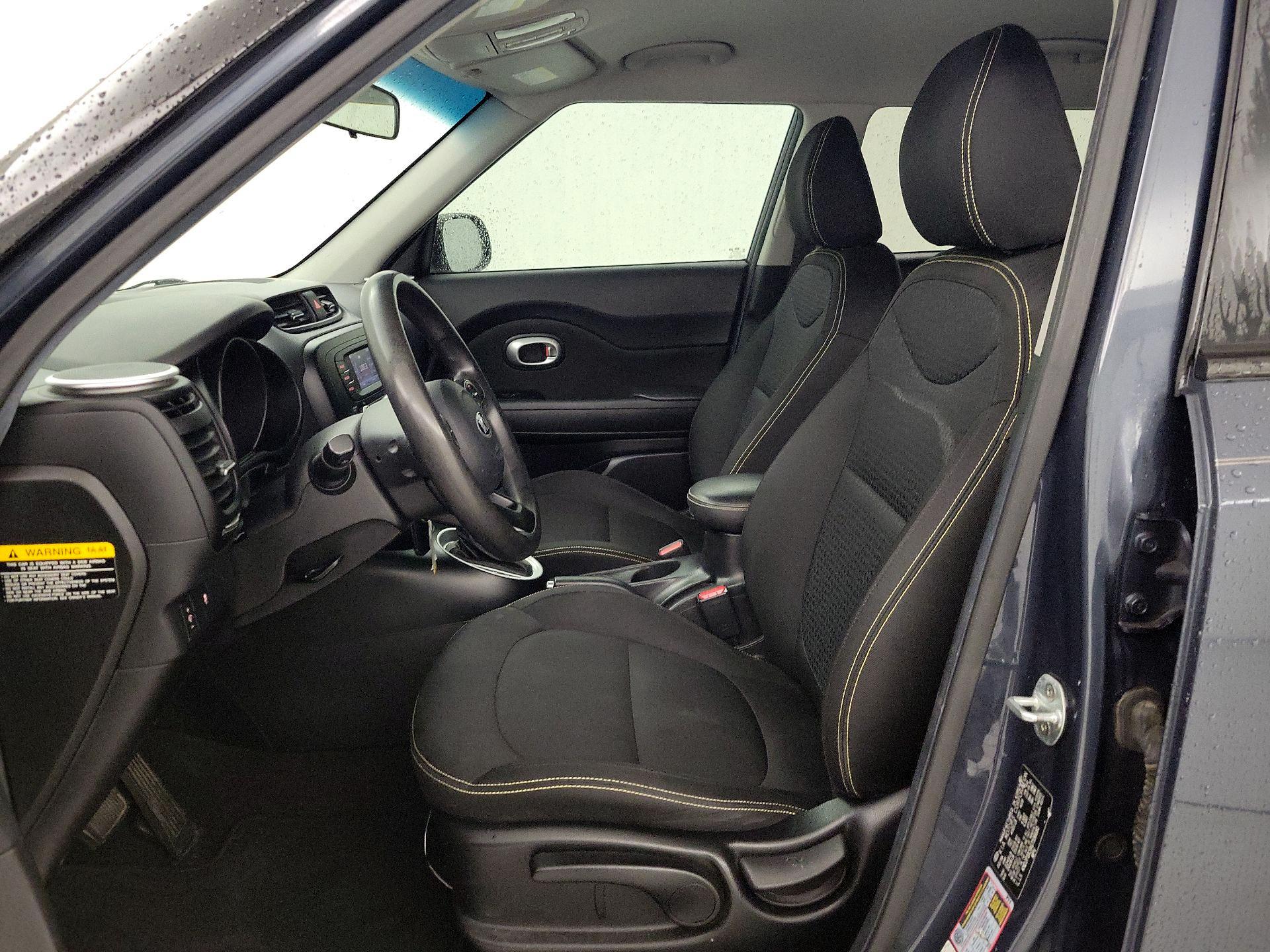 Thumbnail: 2016 Kia Soul - 11