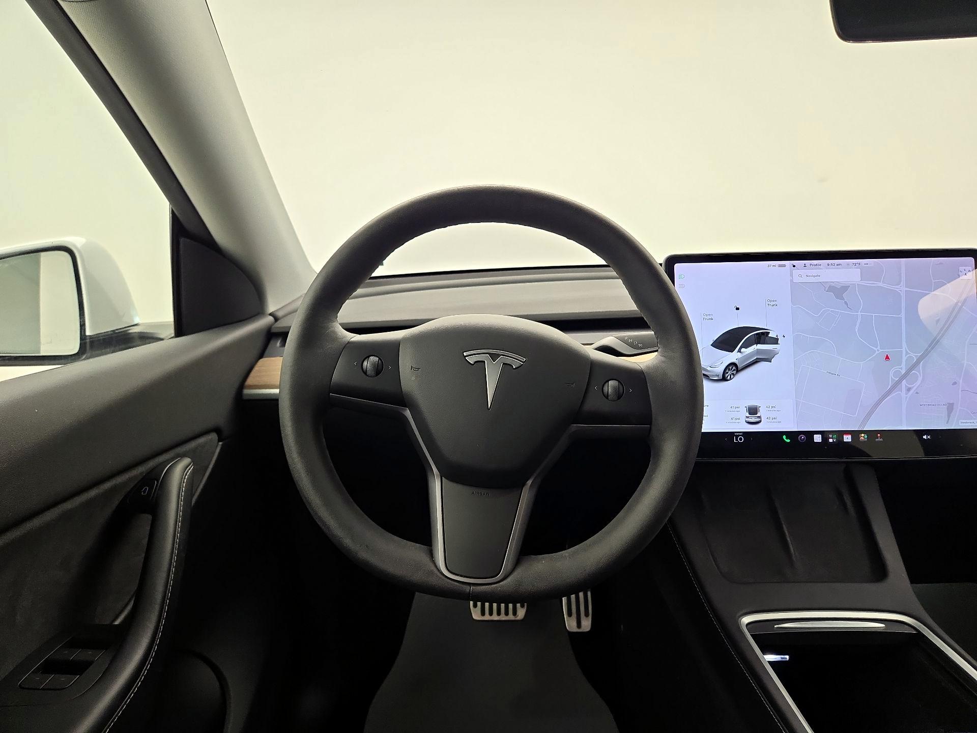 Thumbnail: 2021 Tesla Model Y - 10