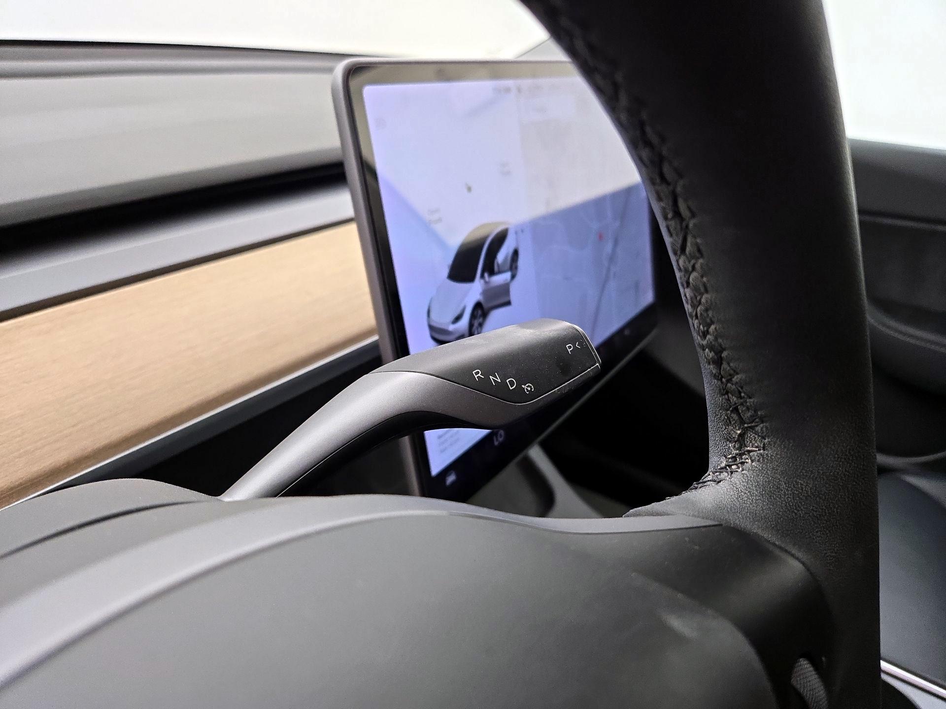 Thumbnail: 2021 Tesla Model Y - 17