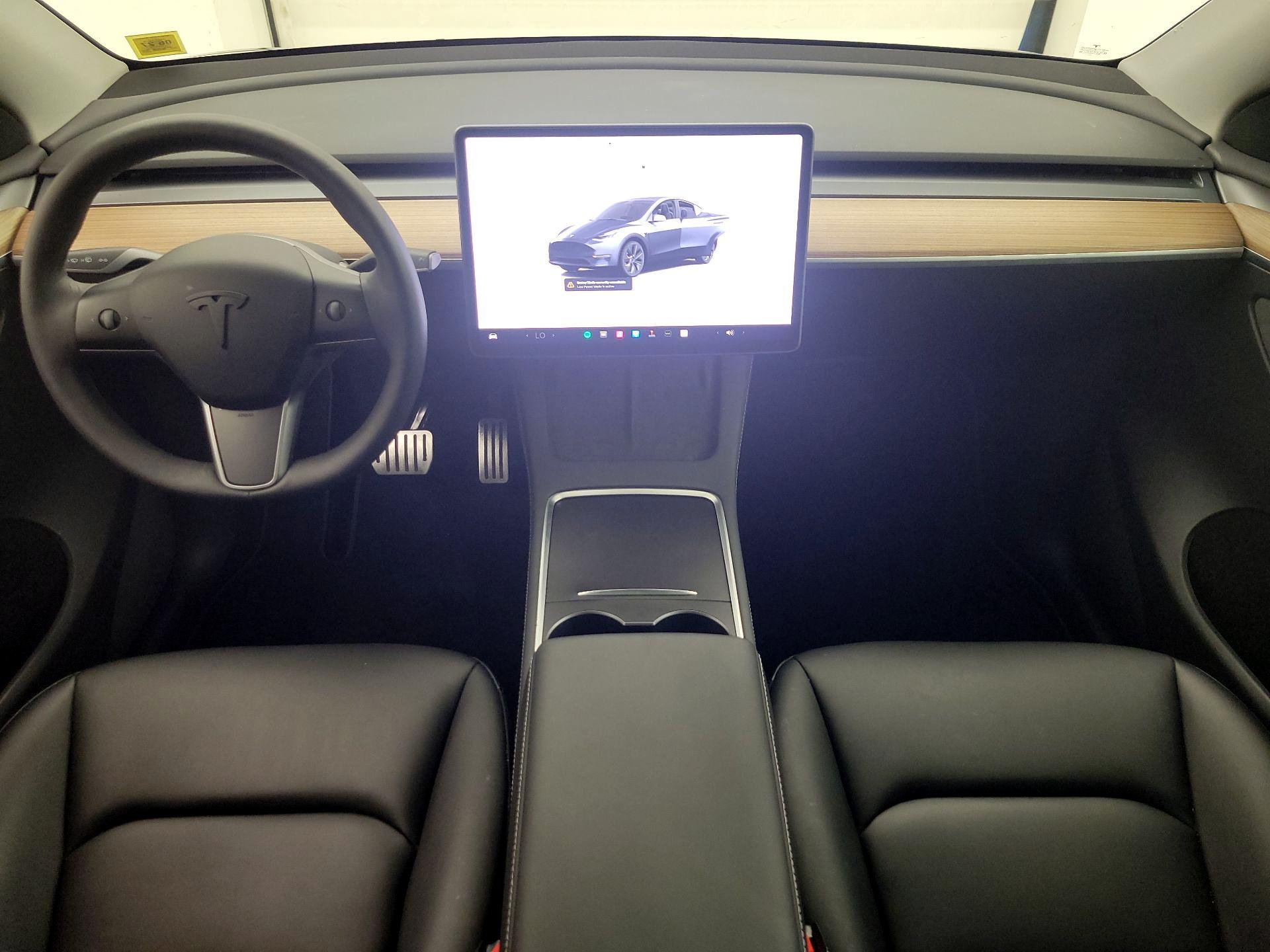 Thumbnail: 2023 Tesla Model Y - 9