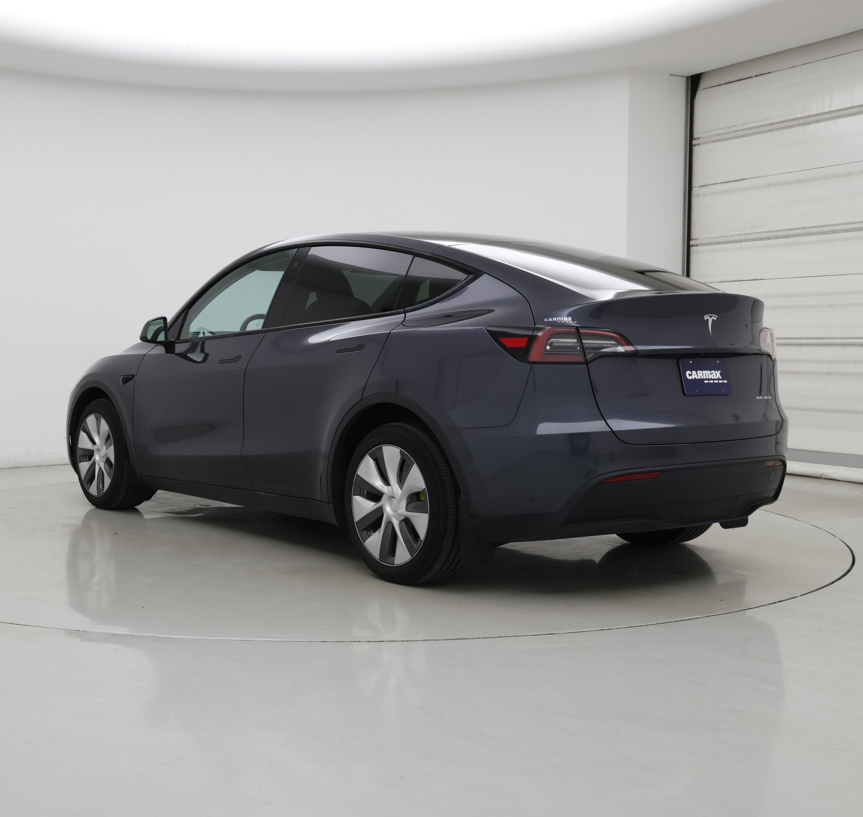 Thumbnail: 2023 Tesla Model Y - 2