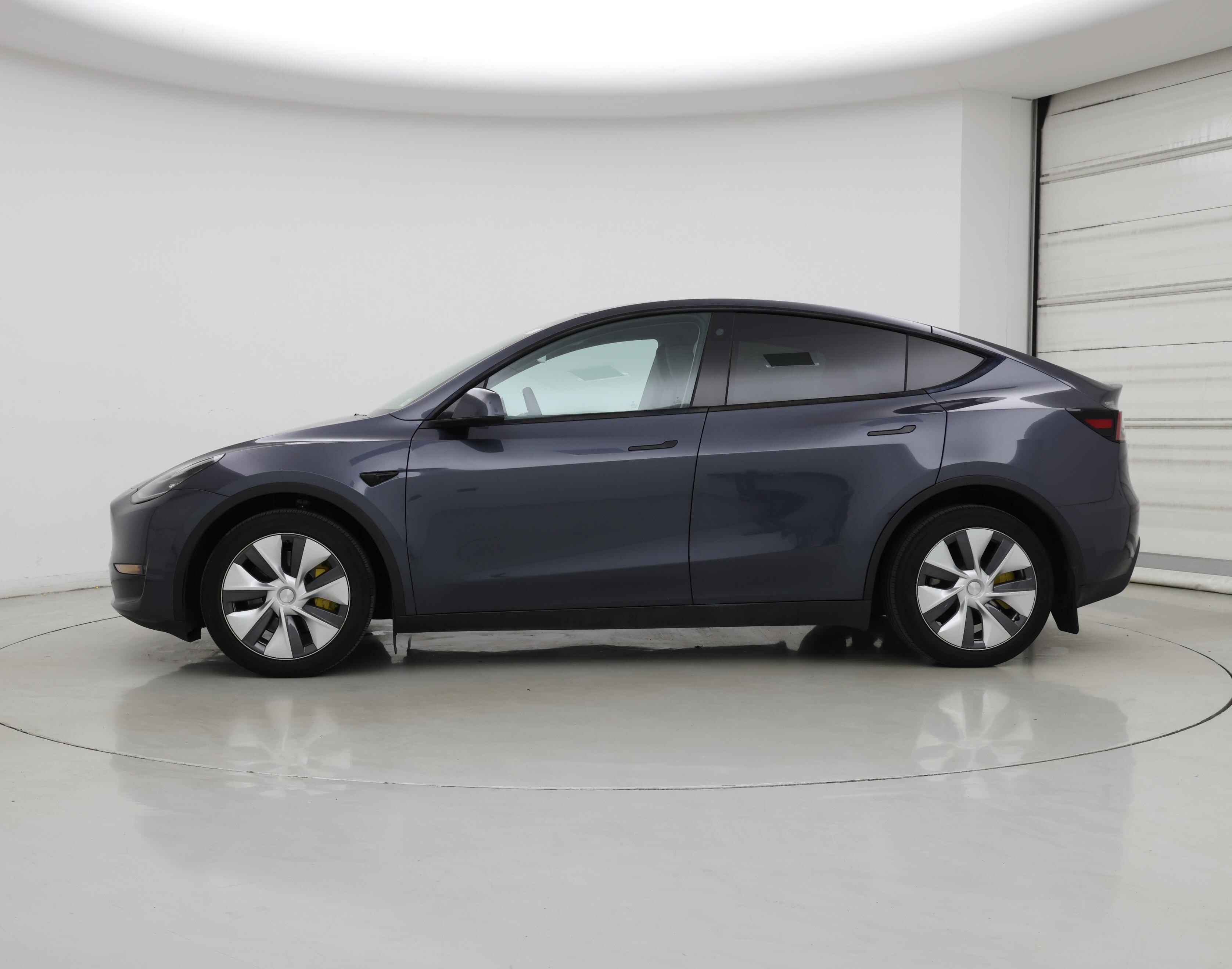 Thumbnail: 2023 Tesla Model Y - 3
