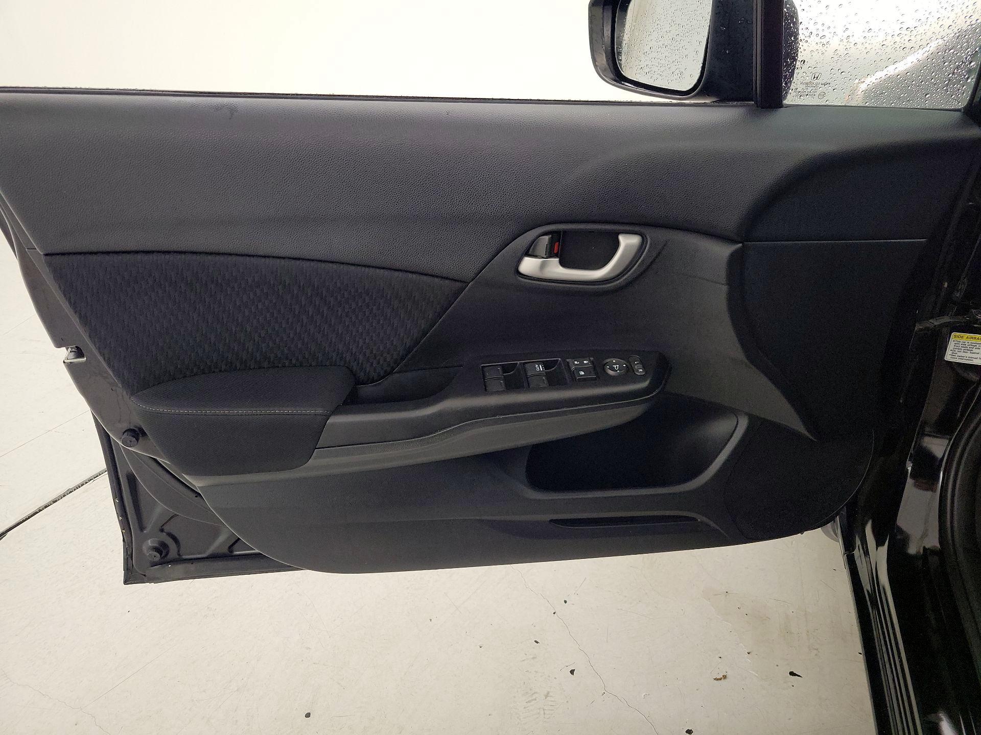 Thumbnail: 2015 Honda Civic - 12