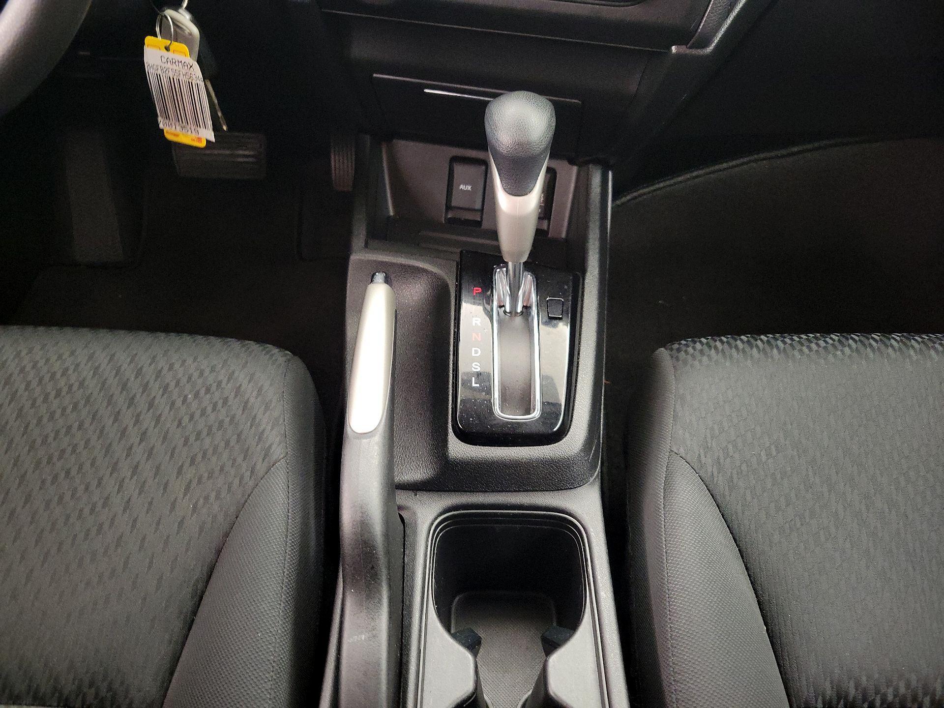Thumbnail: 2015 Honda Civic - 16