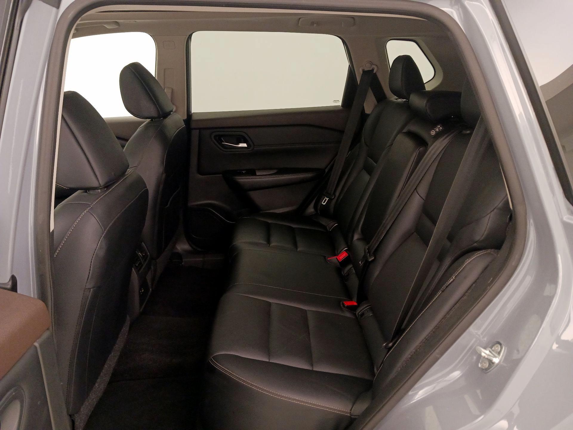 Thumbnail: 2023 Nissan Rogue - 20