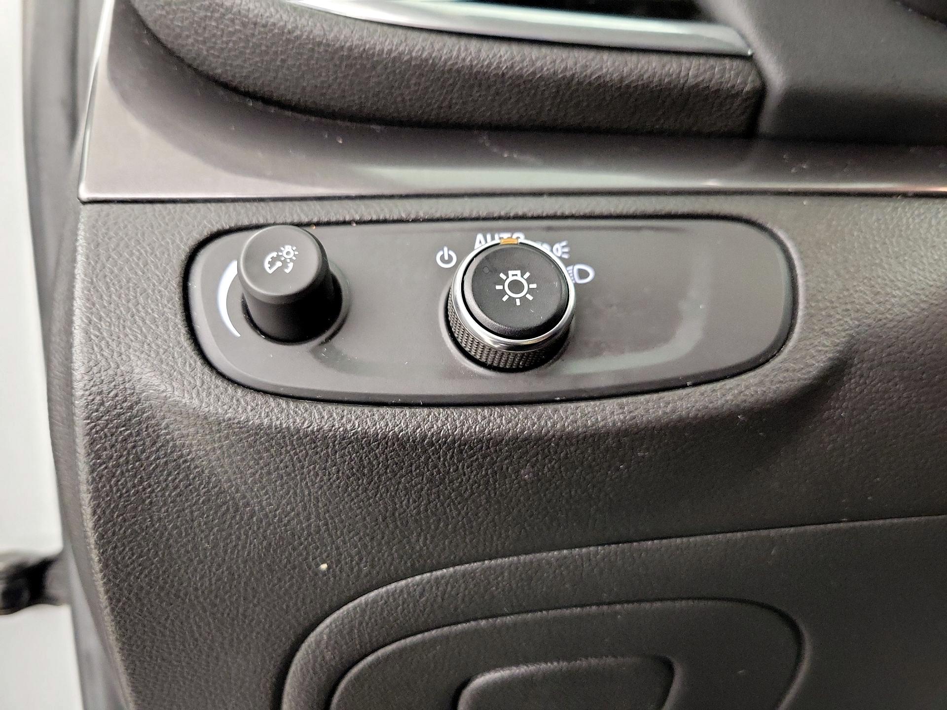 Thumbnail: 2019 Buick Encore - 13