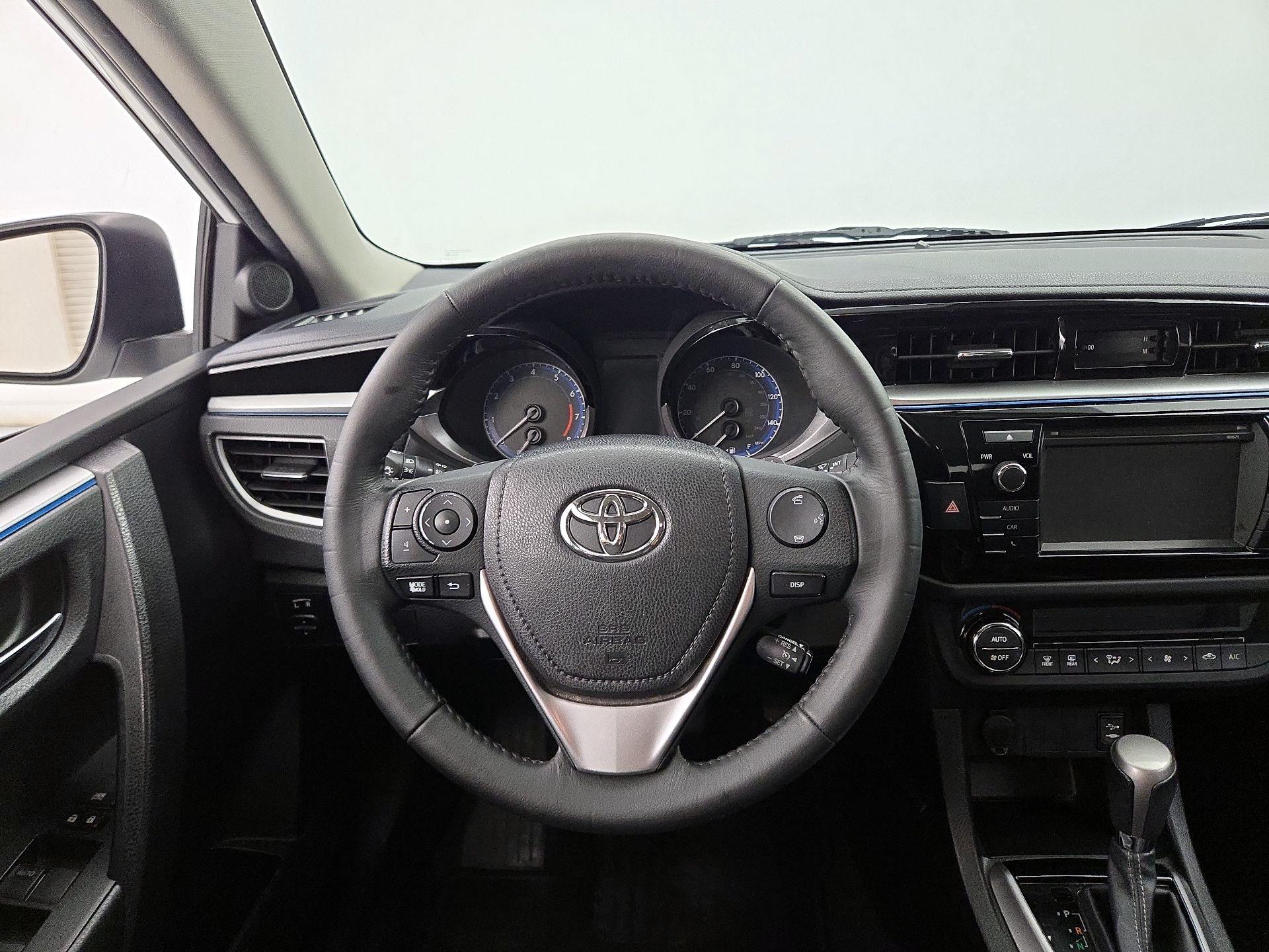 Thumbnail: 2016 Toyota Corolla - 10