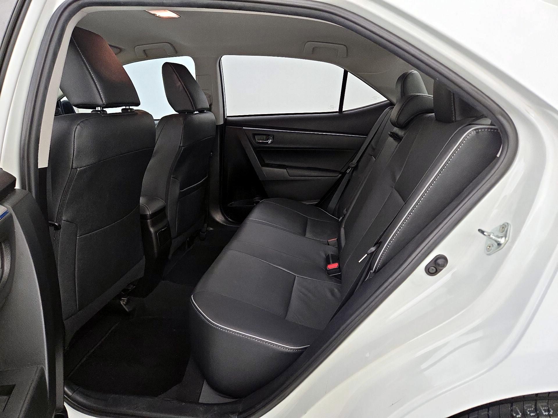 Thumbnail: 2016 Toyota Corolla - 19